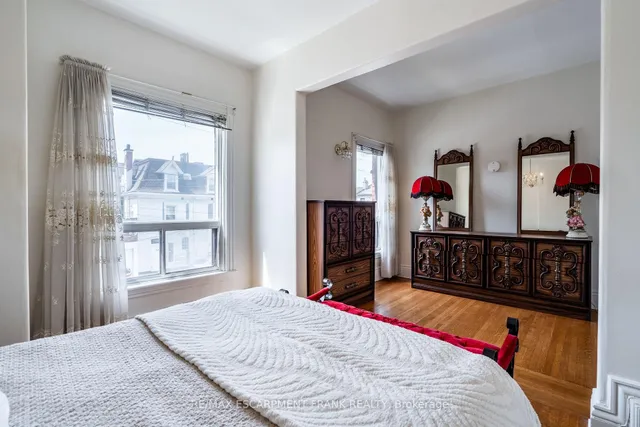 Additional property image - 244 HUGHSON St