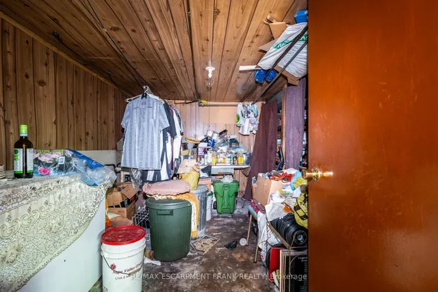 Additional property image - 244 HUGHSON St