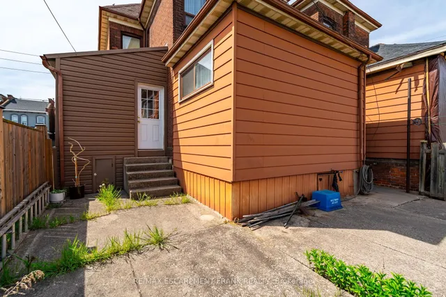 Additional property image - 244 HUGHSON St