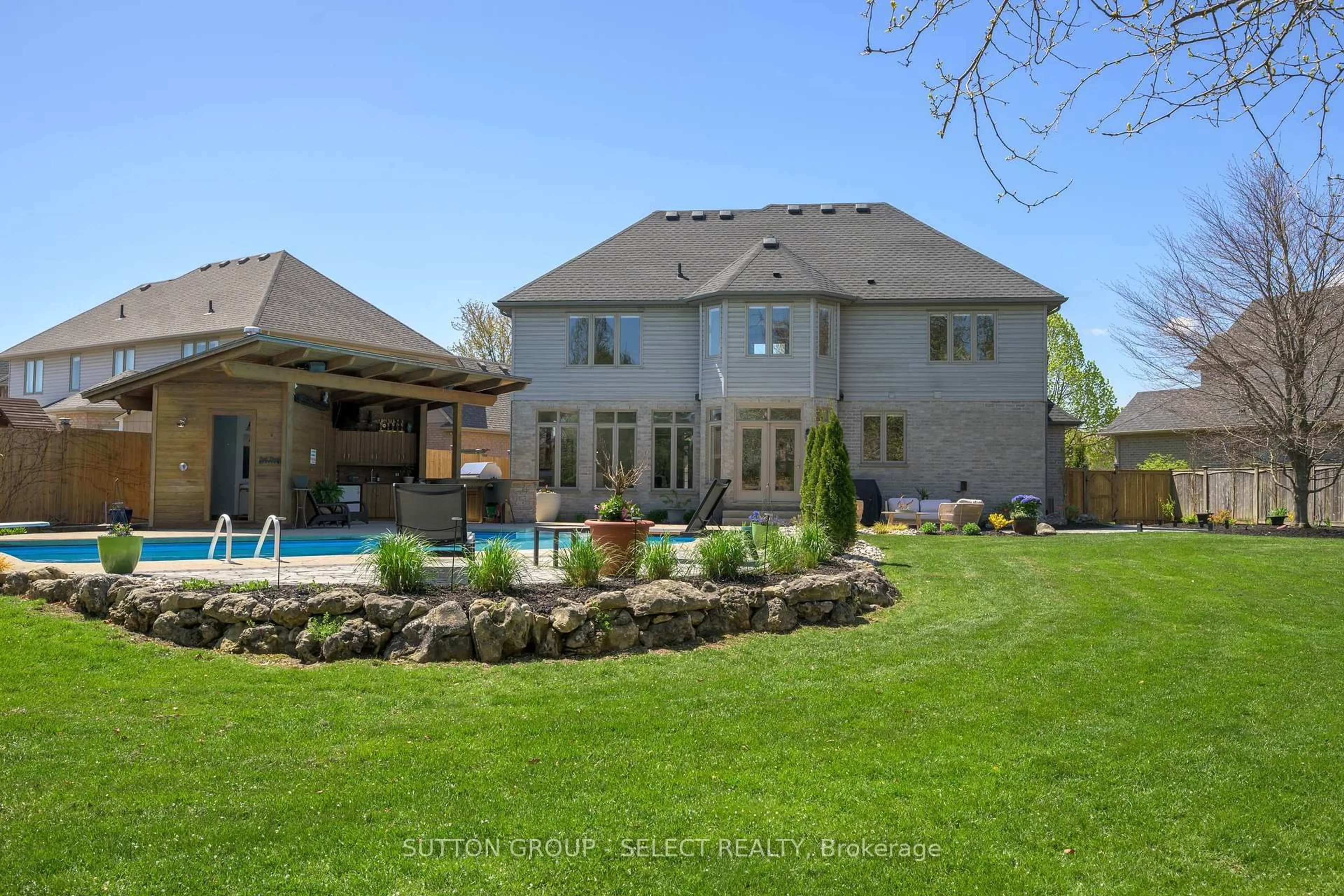 Patio, water/lake/river/ocean view for 215 East Rivertrace Walk, London North Ontario N6G 5L1