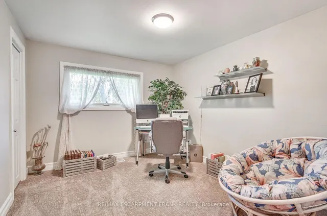 Additional property image - 129 ONEIDA Blvd