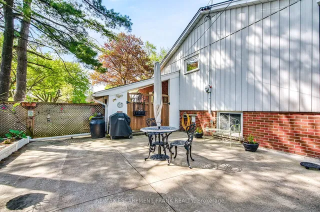 Additional property image - 129 ONEIDA Blvd