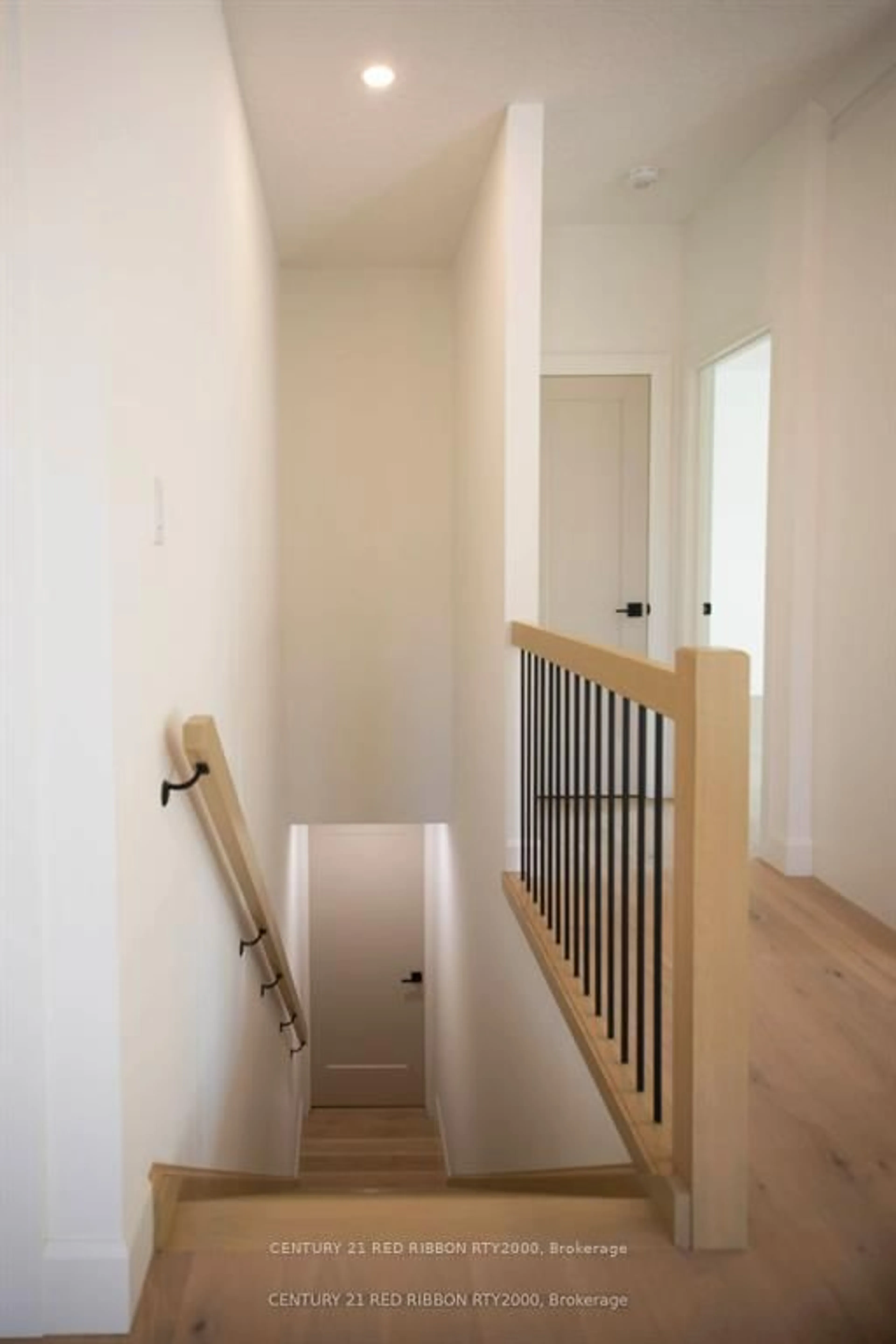 Stairs for 430 Head St #8, Strathroy Caradoc Ontario N7G 2K2