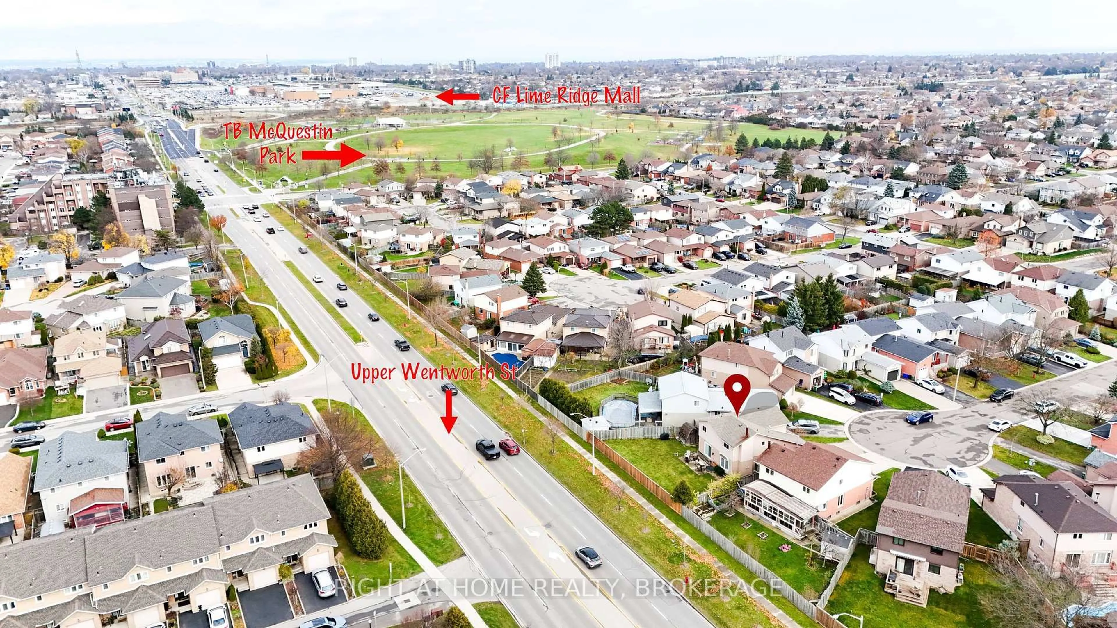A pic from outside/outdoor area/front of a property/back of a property/a pic from drone, street for 2 Desantis Crt, Hamilton Ontario L8W 3A9