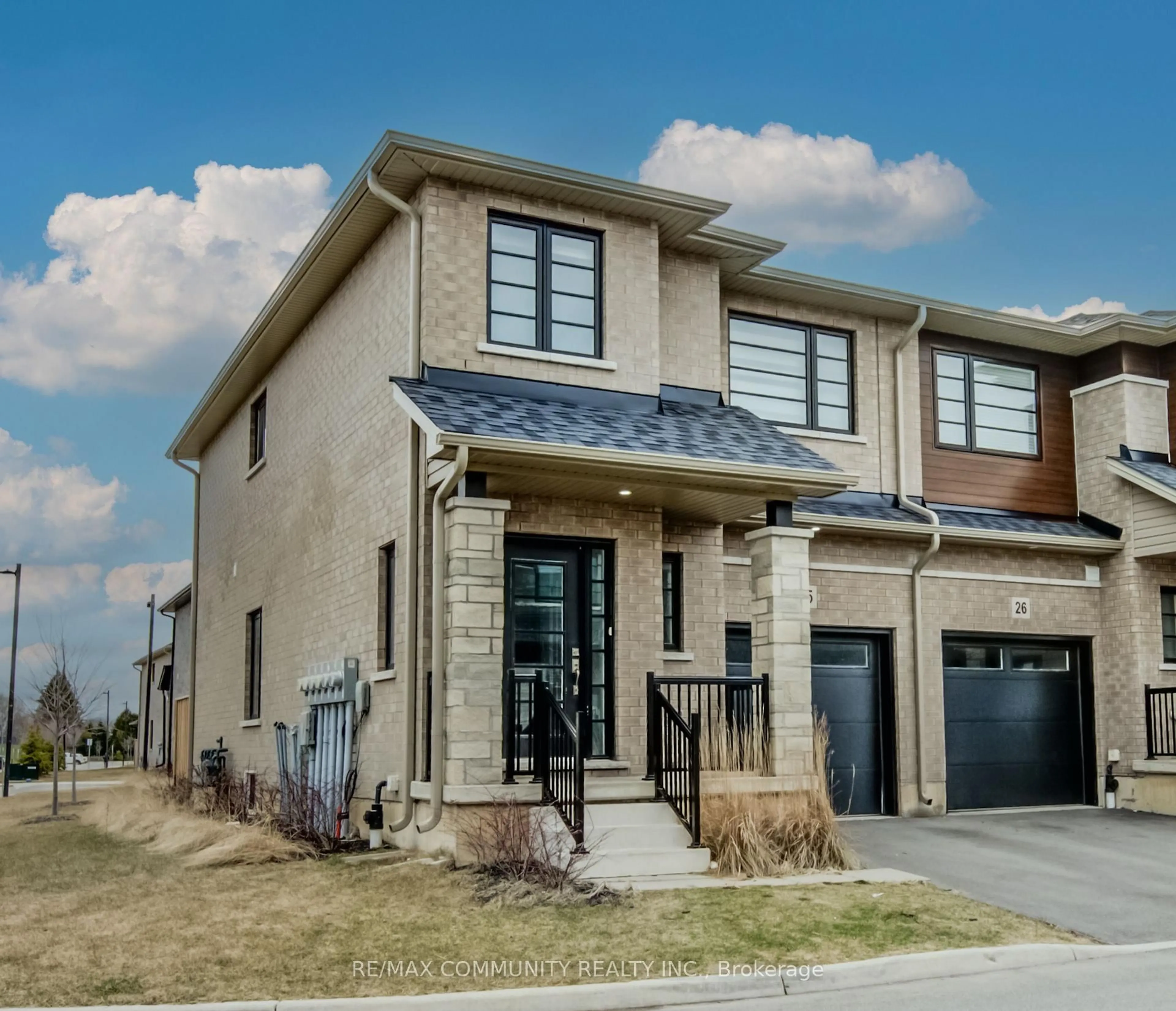 Home with brick exterior material, street for 520 Grey St #25, Brantford Ontario N3S 0K1