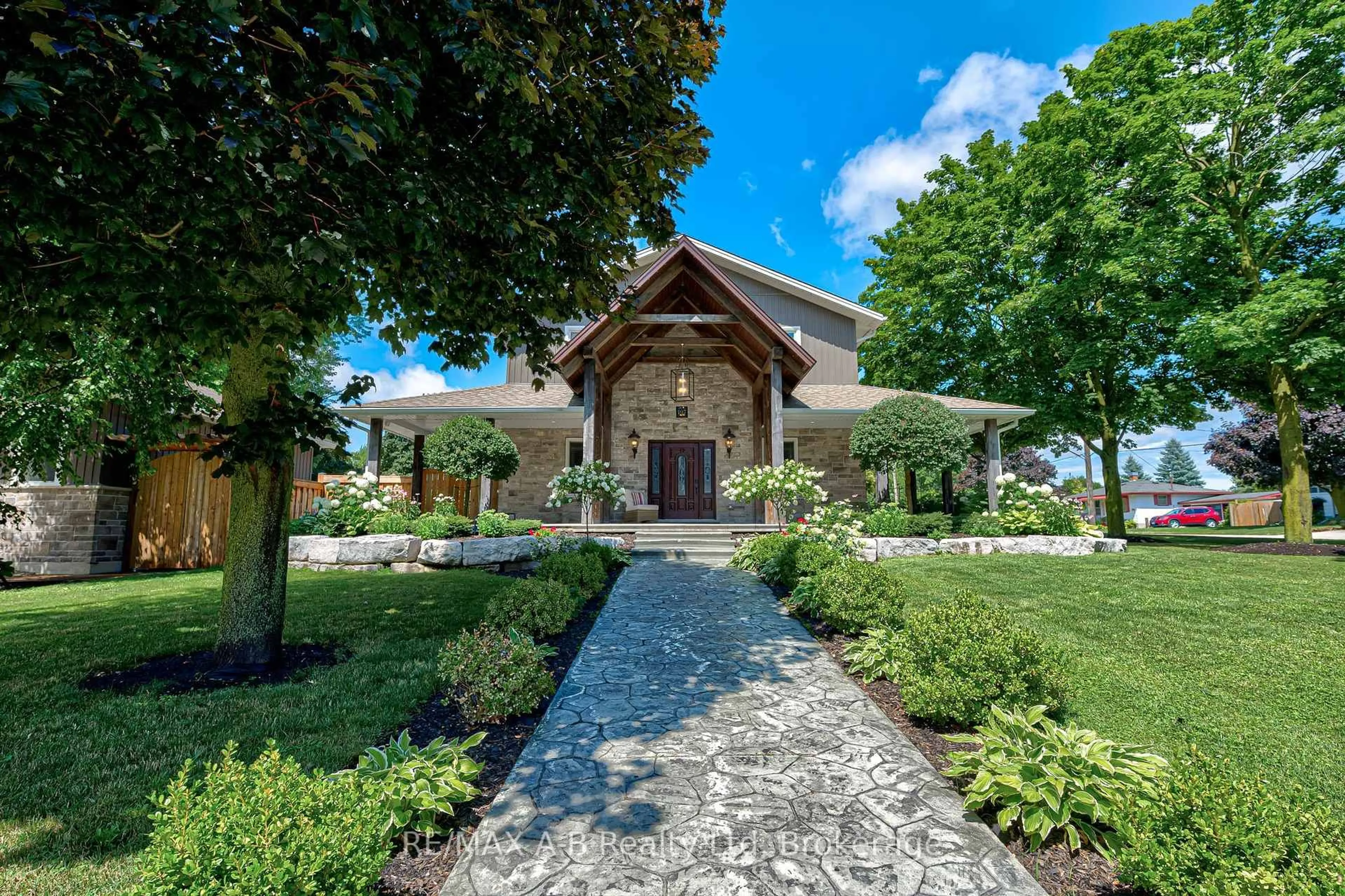 Unknown for 197 Trafalgar St, West Perth Ontario N0K 1N0