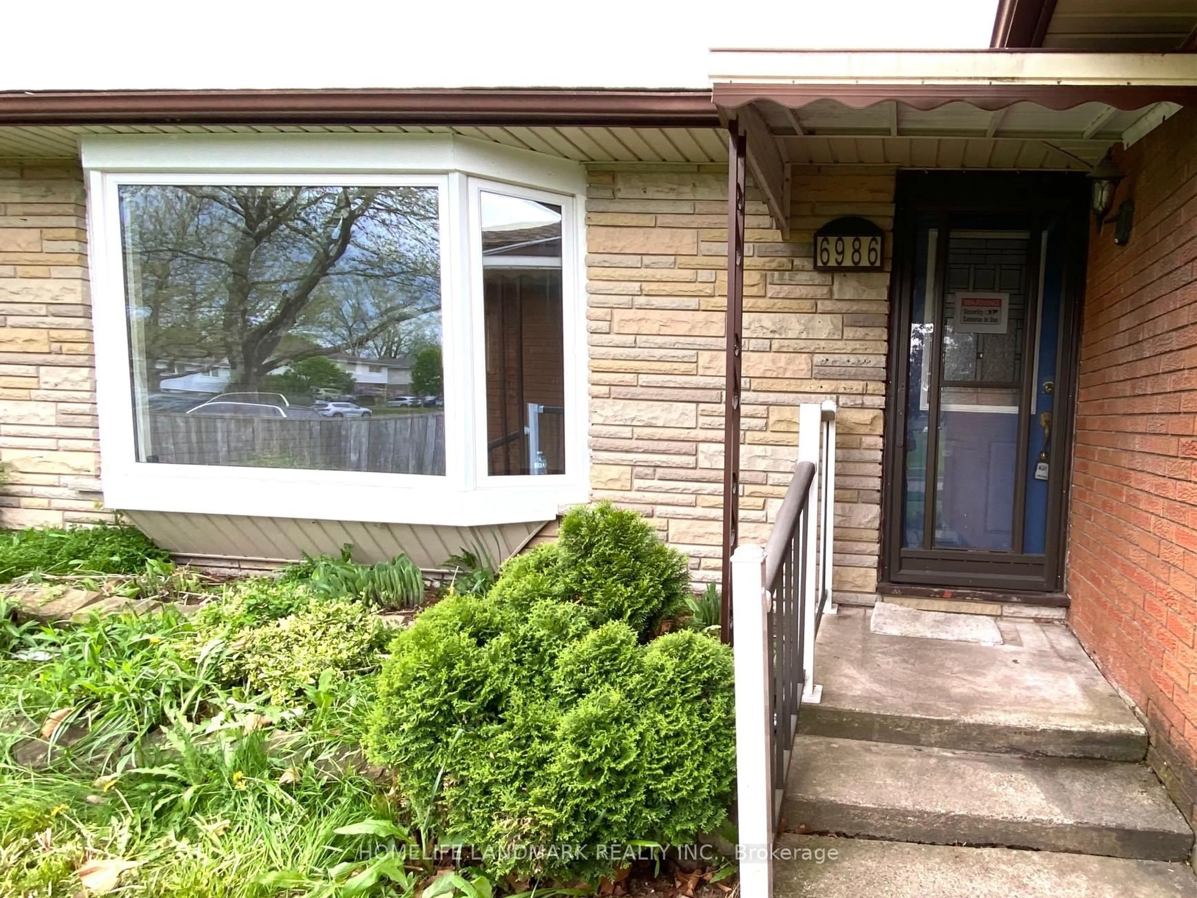 Unknown for 6986 CENTENNIAL St, Niagara Falls Ontario L2G 2Z1