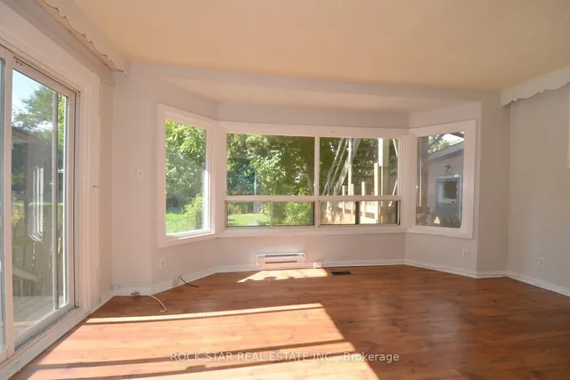 Primary image of 58 Erie Ave