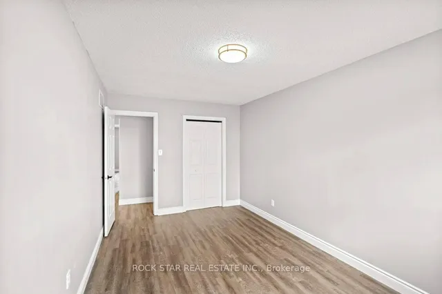 Additional image 10 of 28 Vennio Lane
