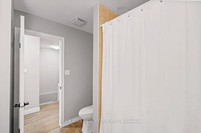 Additional image 8 of 28 Vennio Lane