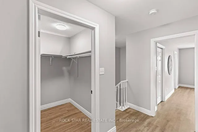 Additional image 7 of 28 Vennio Lane