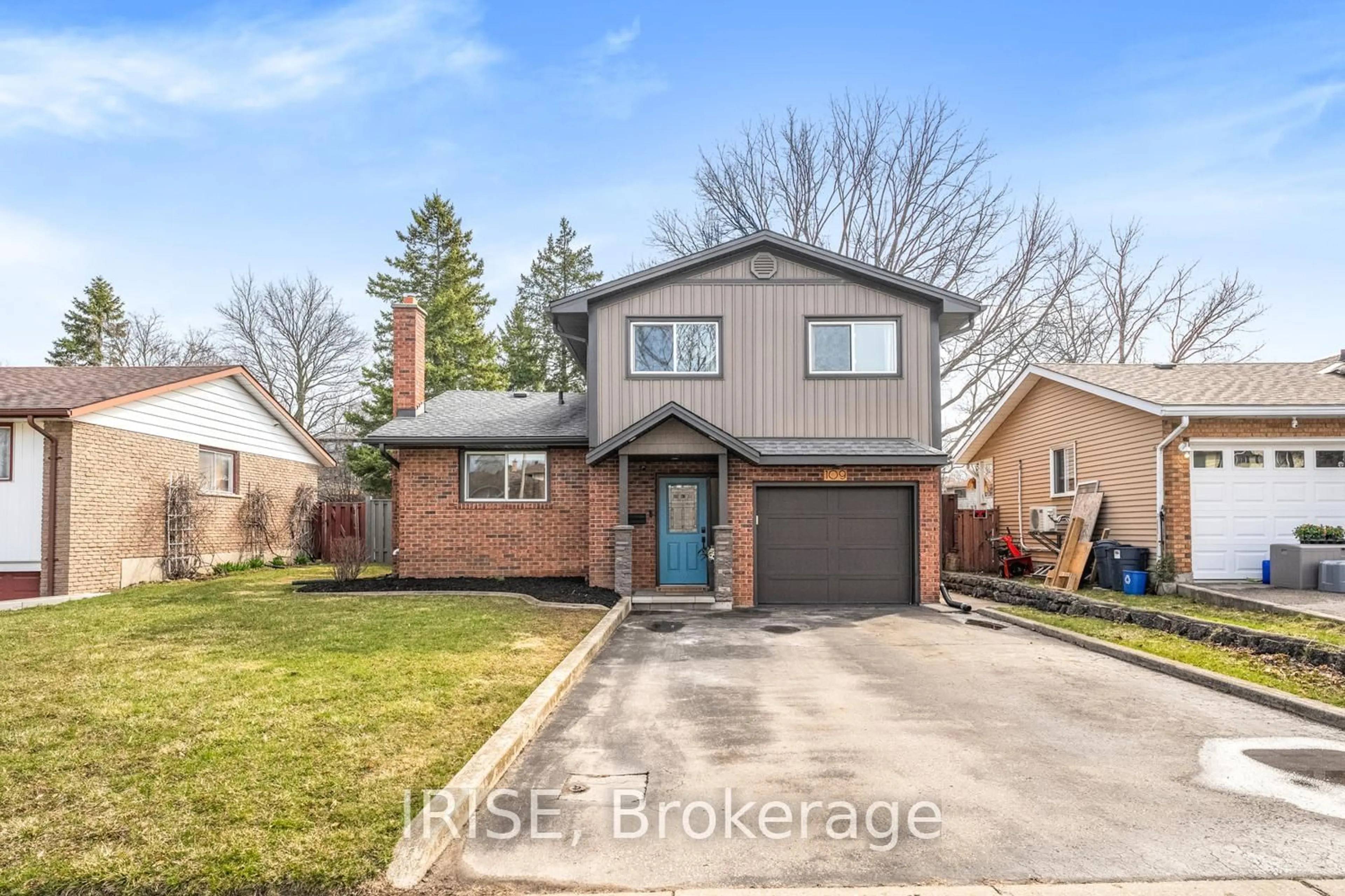Home with brick exterior material, street for 109 THOMAS St, Cambridge Ontario N3C 3C6