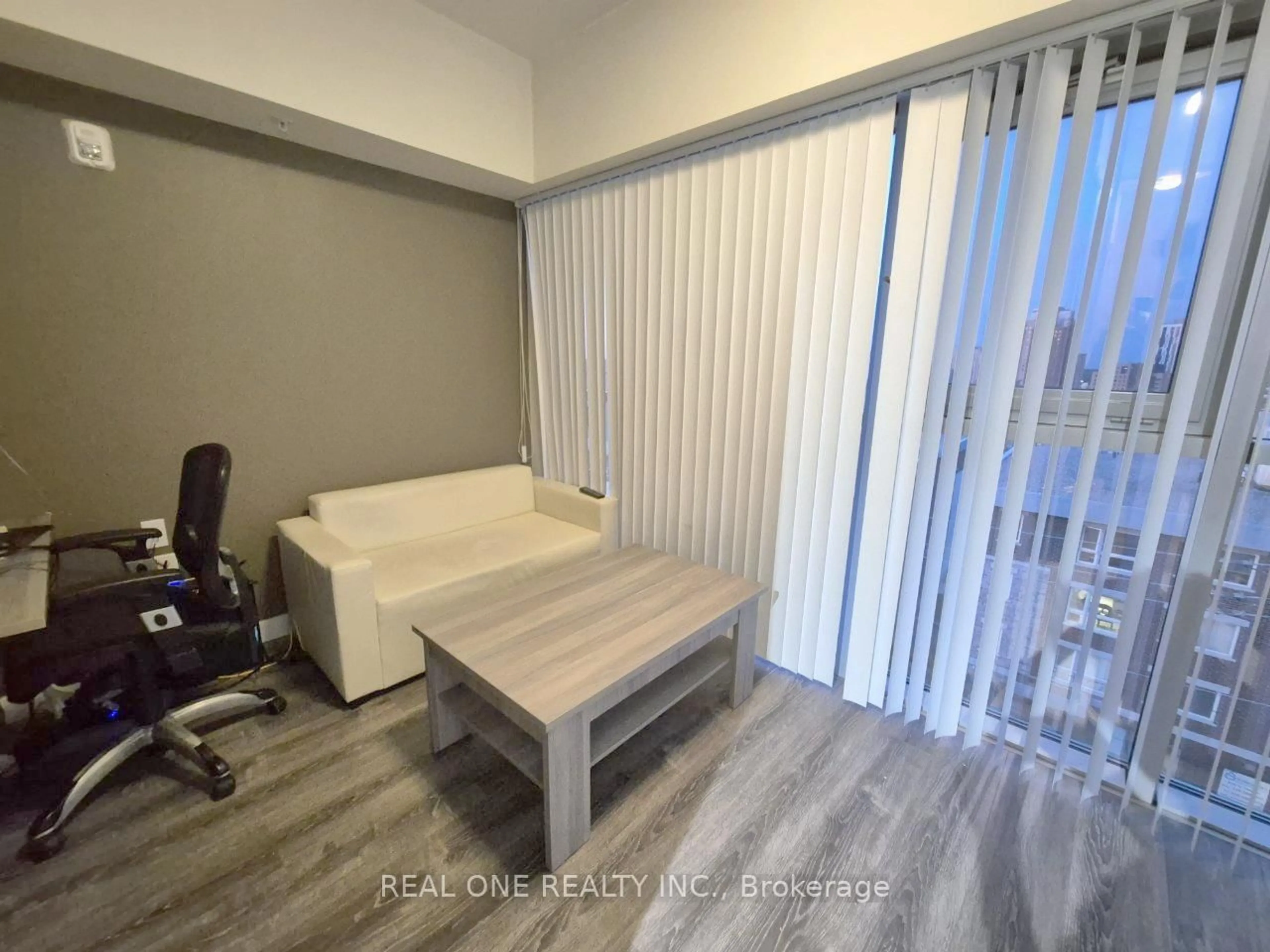A pic of a room for 257 Hemlock St #604, Waterloo Ontario N2L 0K2