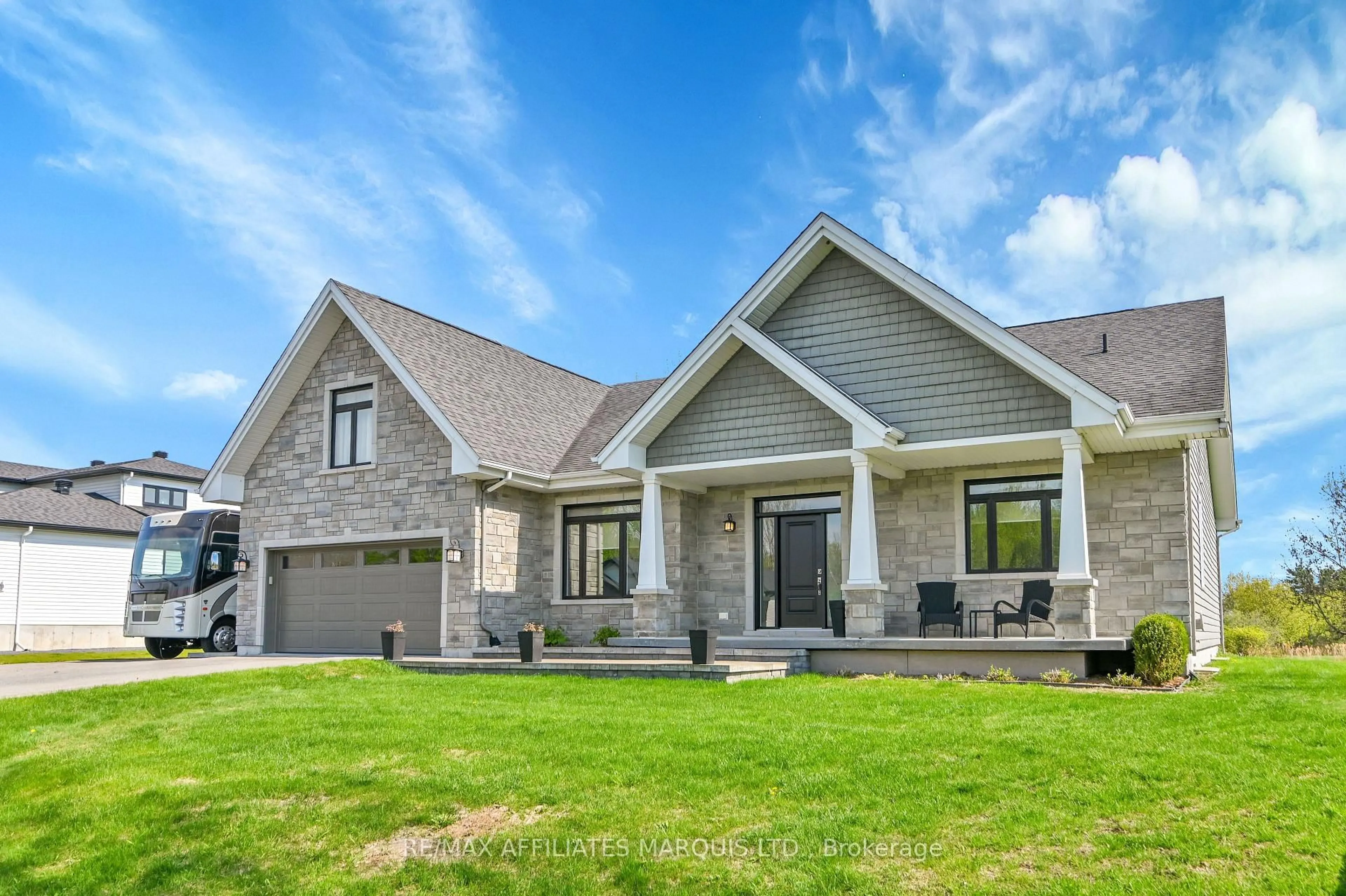 Home with brick exterior material, unknown for 20310 Andrea Ave, South Glengarry Ontario K0C 2C0