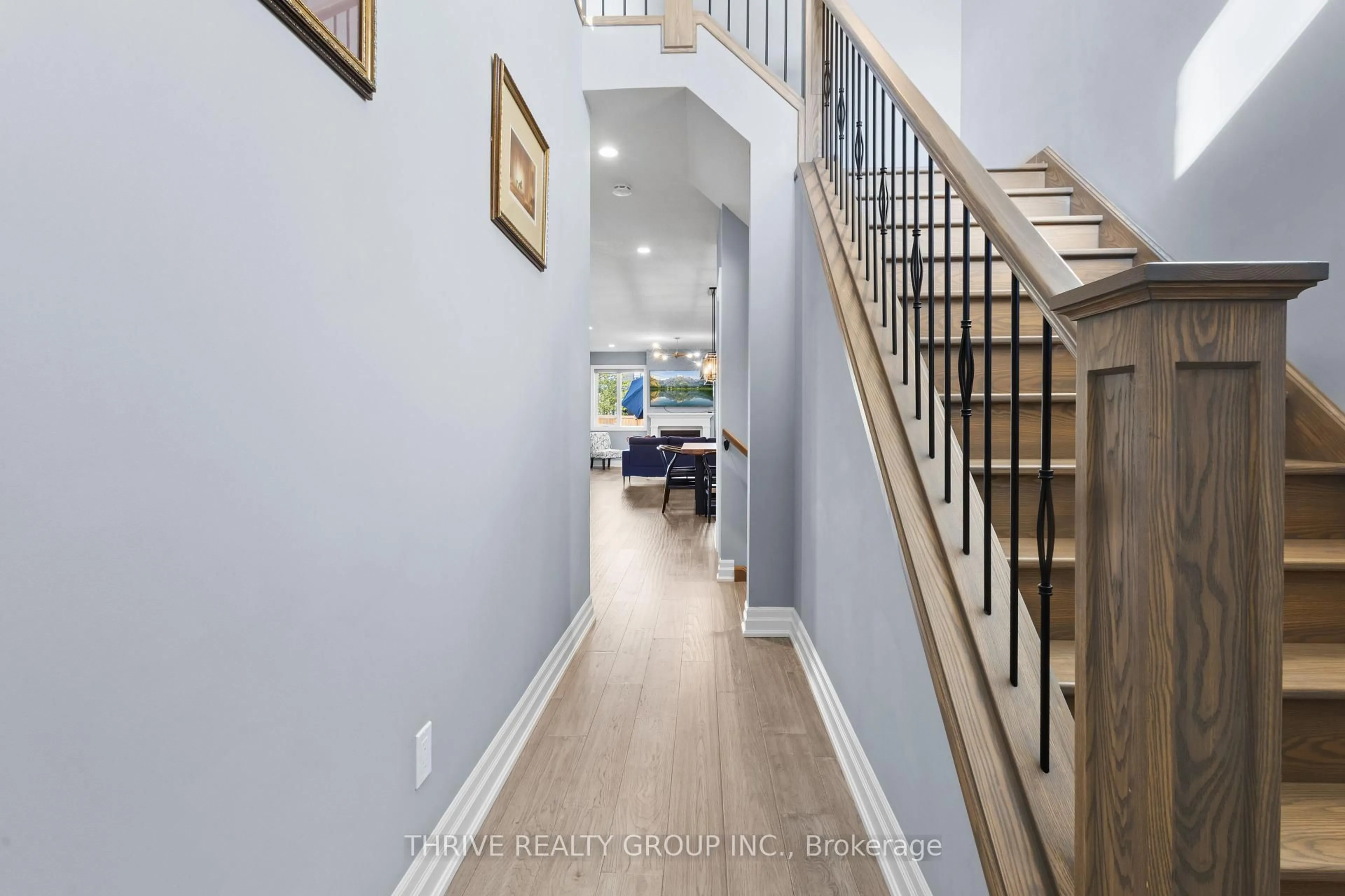 Unknown for 2128 Coronation Dr, London North Ontario N6G 0A7