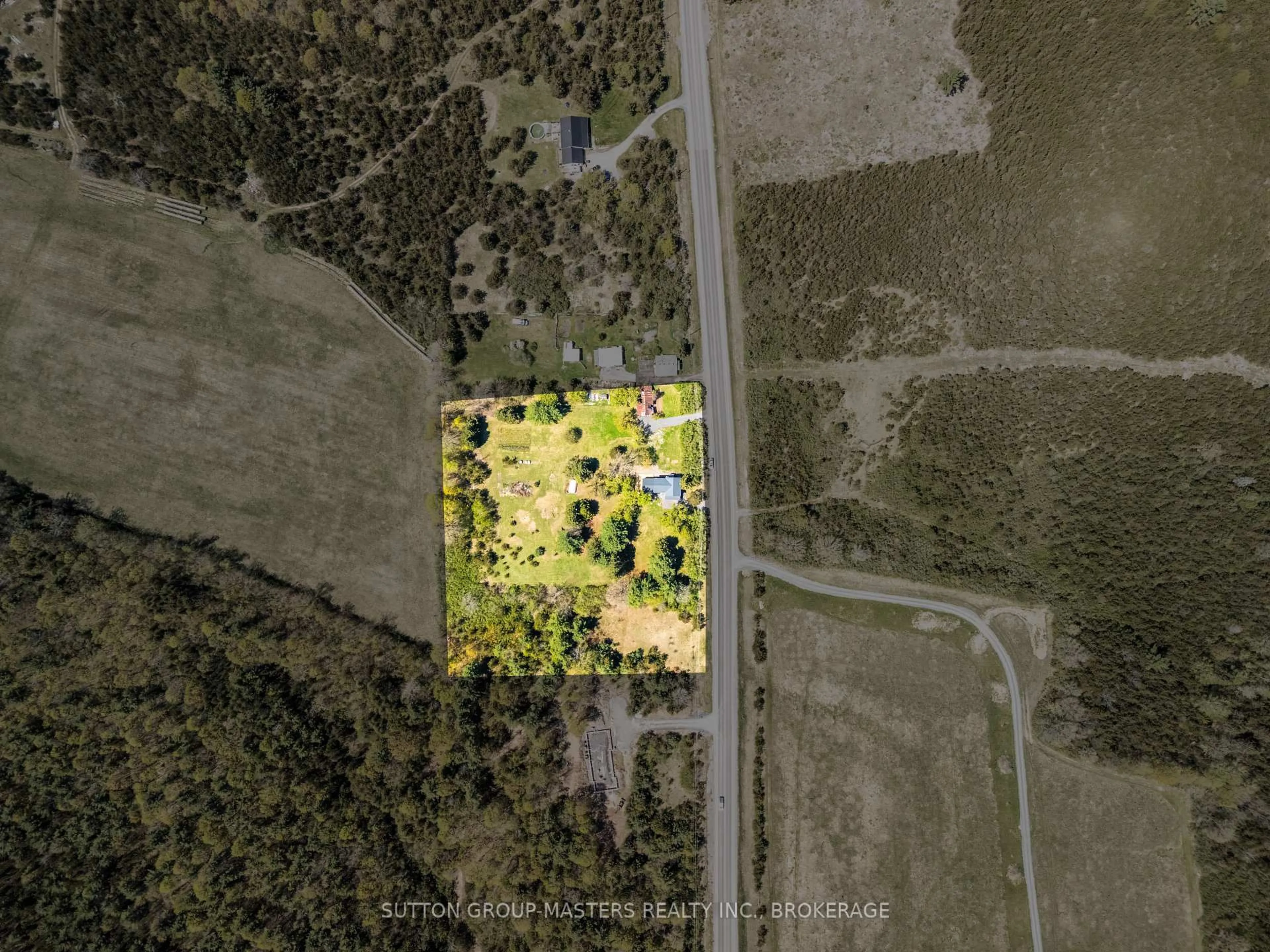 A pic from outside/outdoor area/front of a property/back of a property/a pic from drone, unknown for 2452 County Rd 4 N/A, Napanee Ontario K0K 1J0