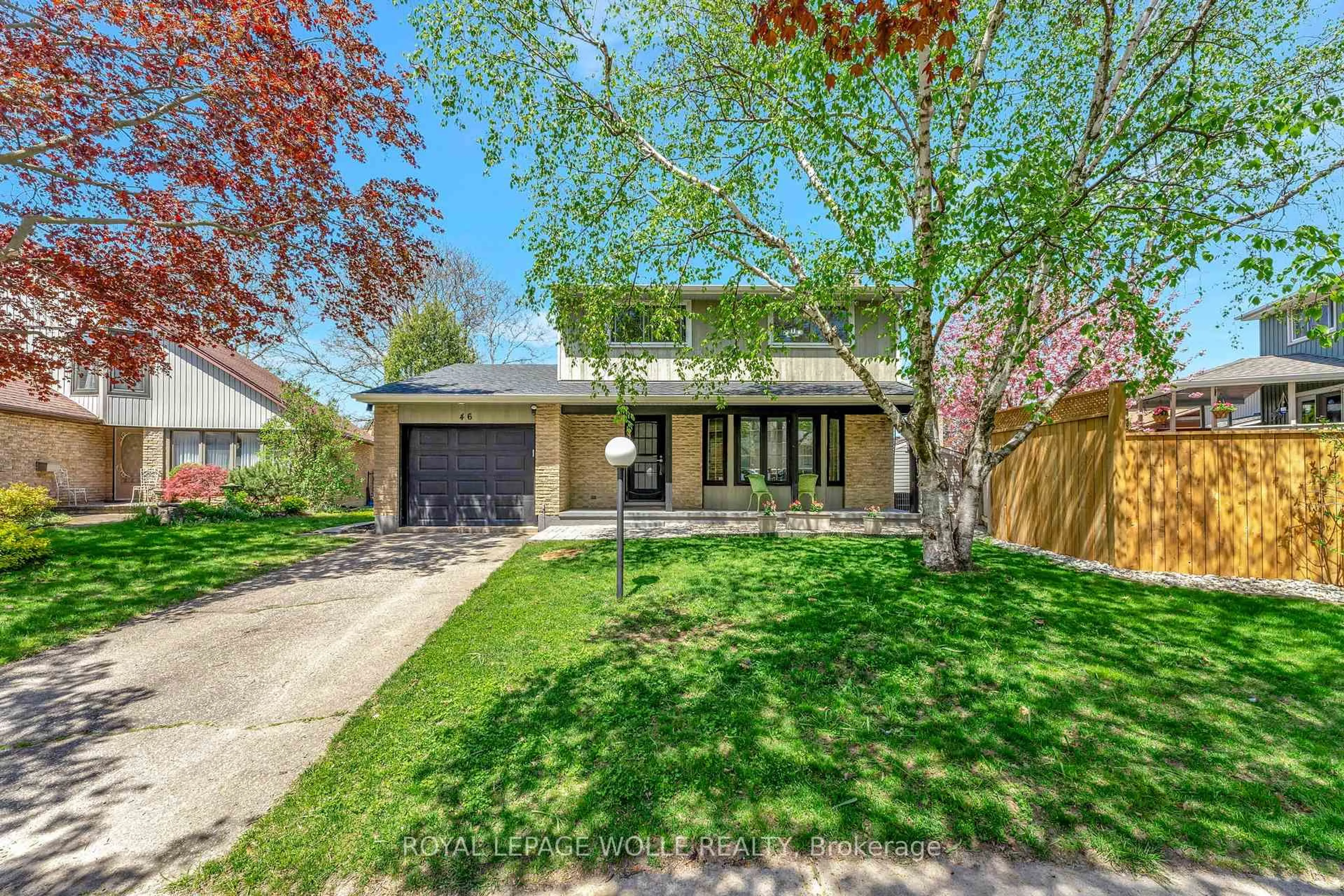 Home with brick exterior material, street for 46 Shuh Ave, Kitchener Ontario N2A 2X9