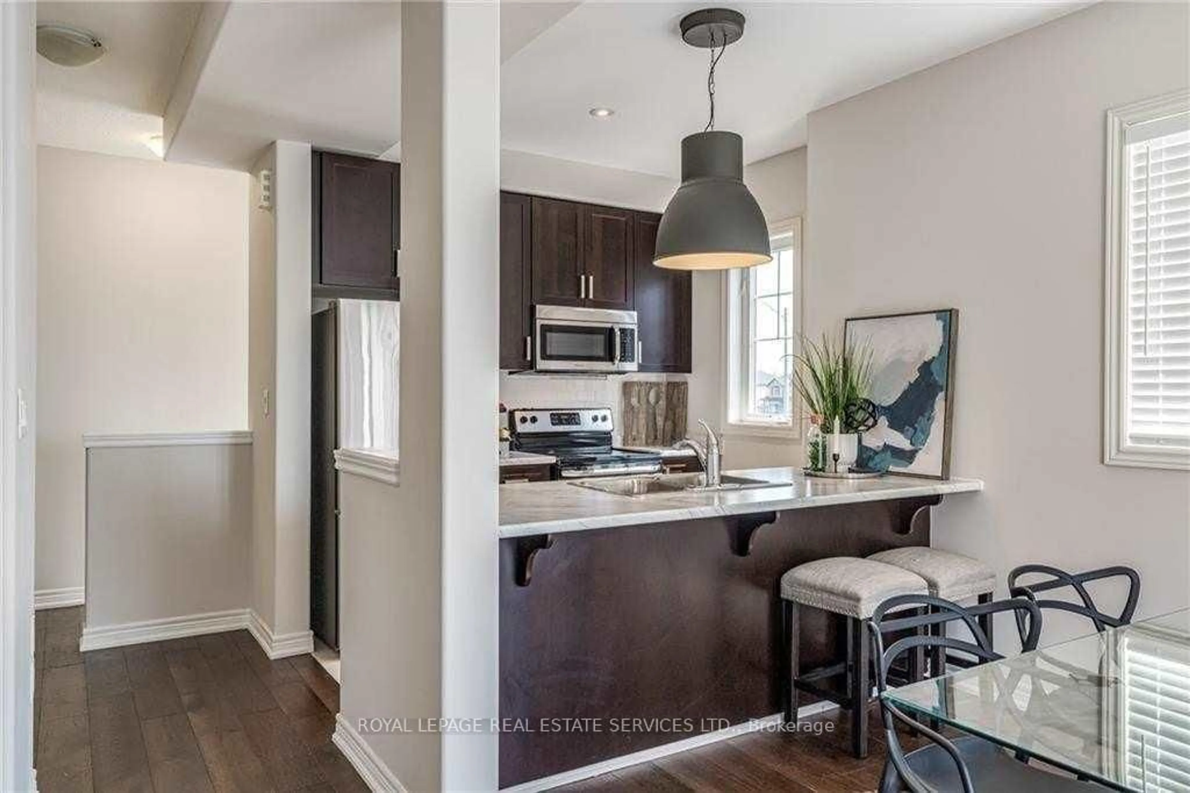 Open concept kitchen, unknown for 201 Westbank Tr #47, Hamilton Ontario L8J 0H4