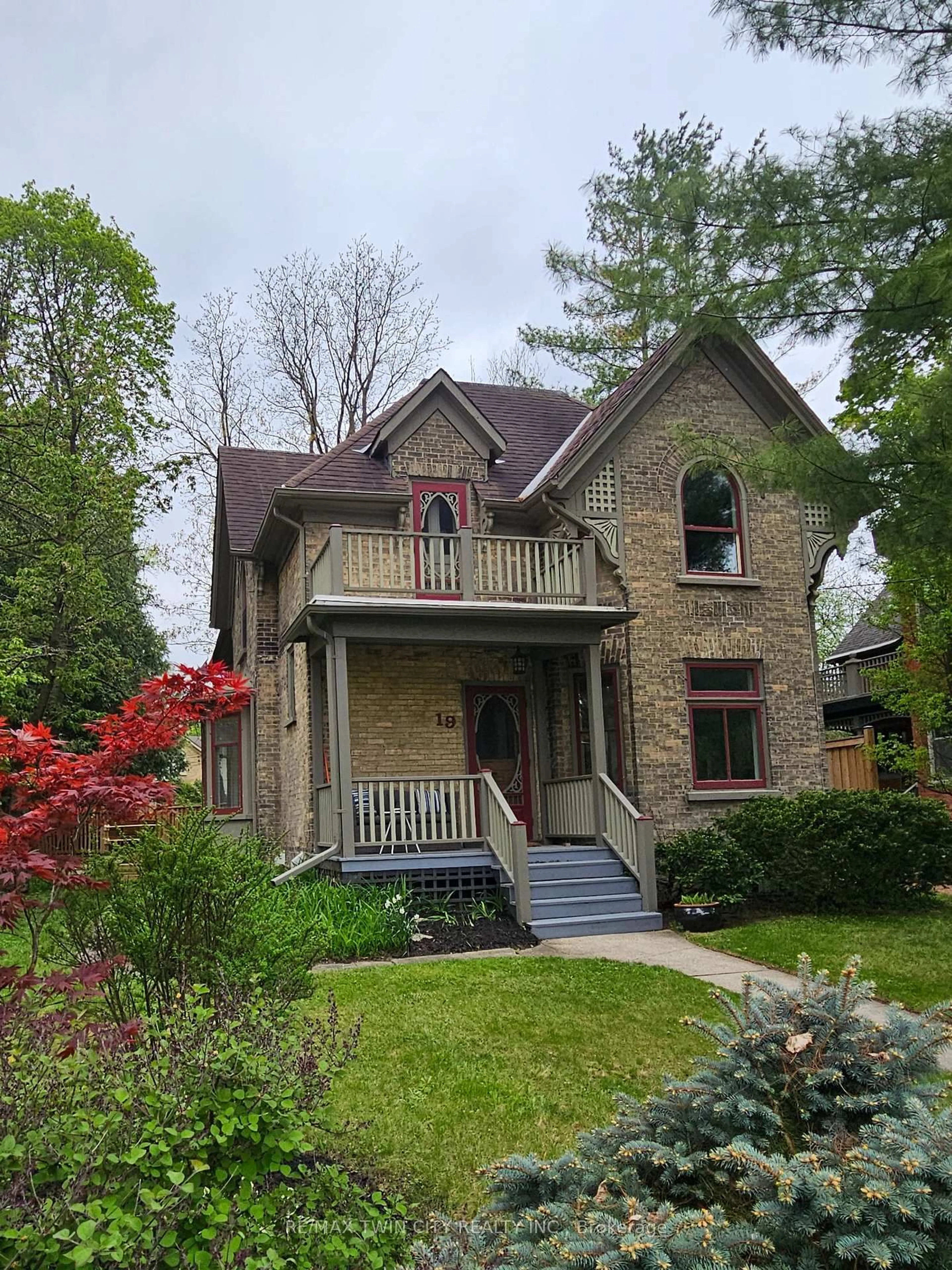 Home with brick exterior material, street for 19 Roland St, Kitchener Ontario N2G 1K5