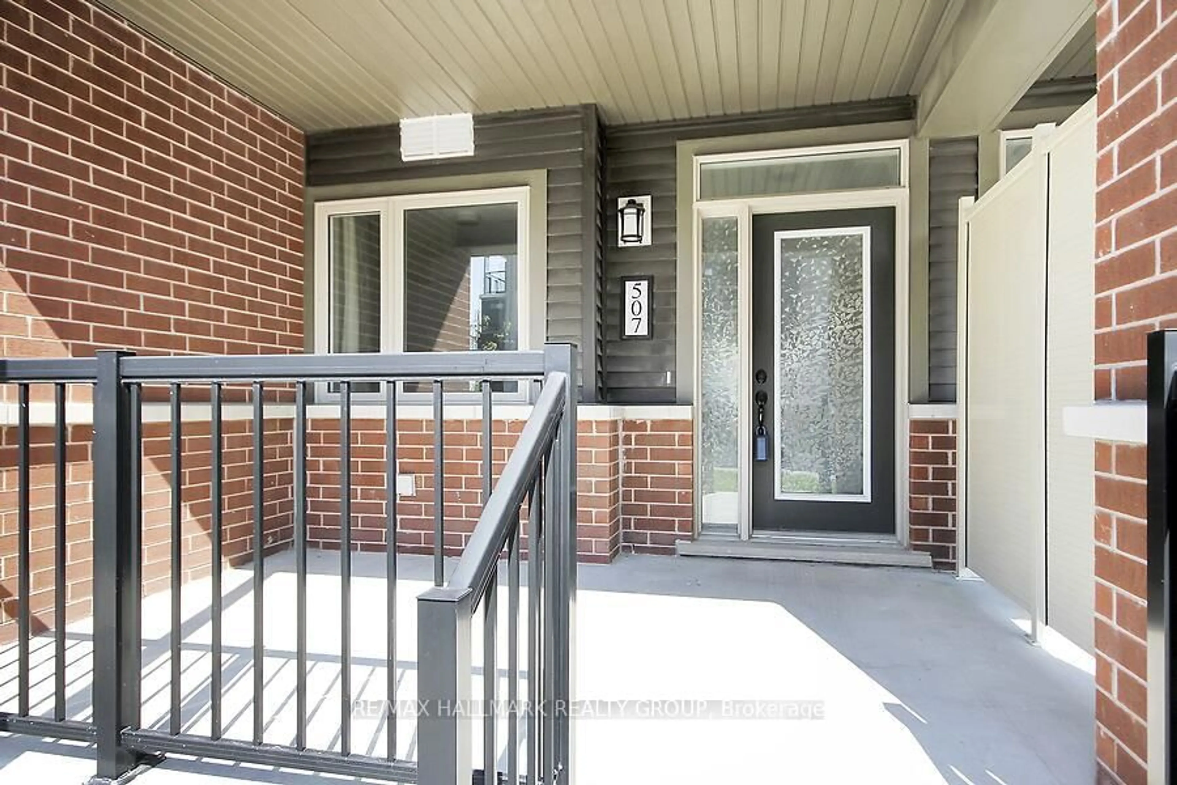 Indoor entryway for 507 Nautilus Private #73, Ottawa Ontario K2V 0S5