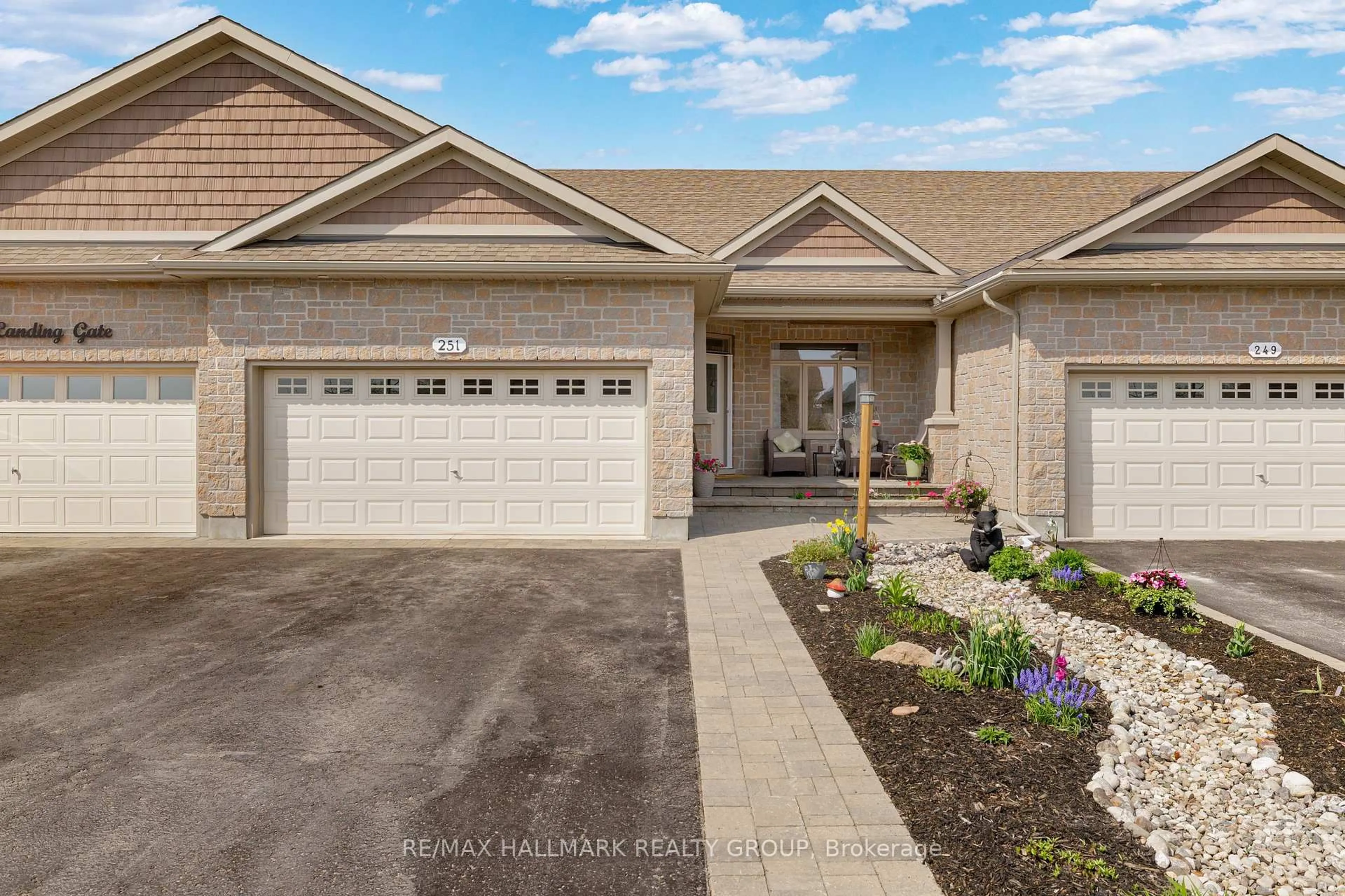 Home with brick exterior material, street for 251 Royal Landing Gate, North Grenville Ontario K0G 1J0
