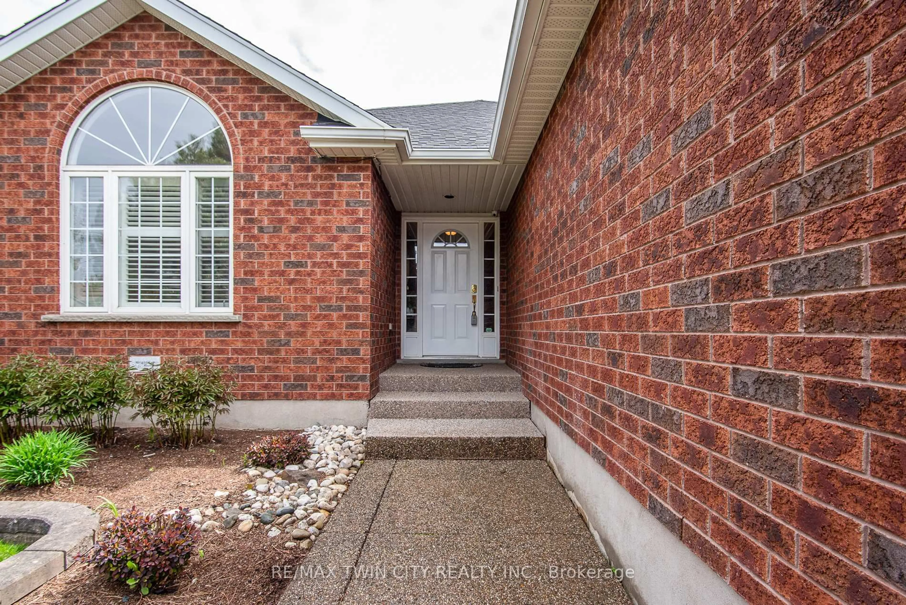 Home with brick exterior material, street for 58 Zinkann Cres, Wellesley Ontario N0B 2T0