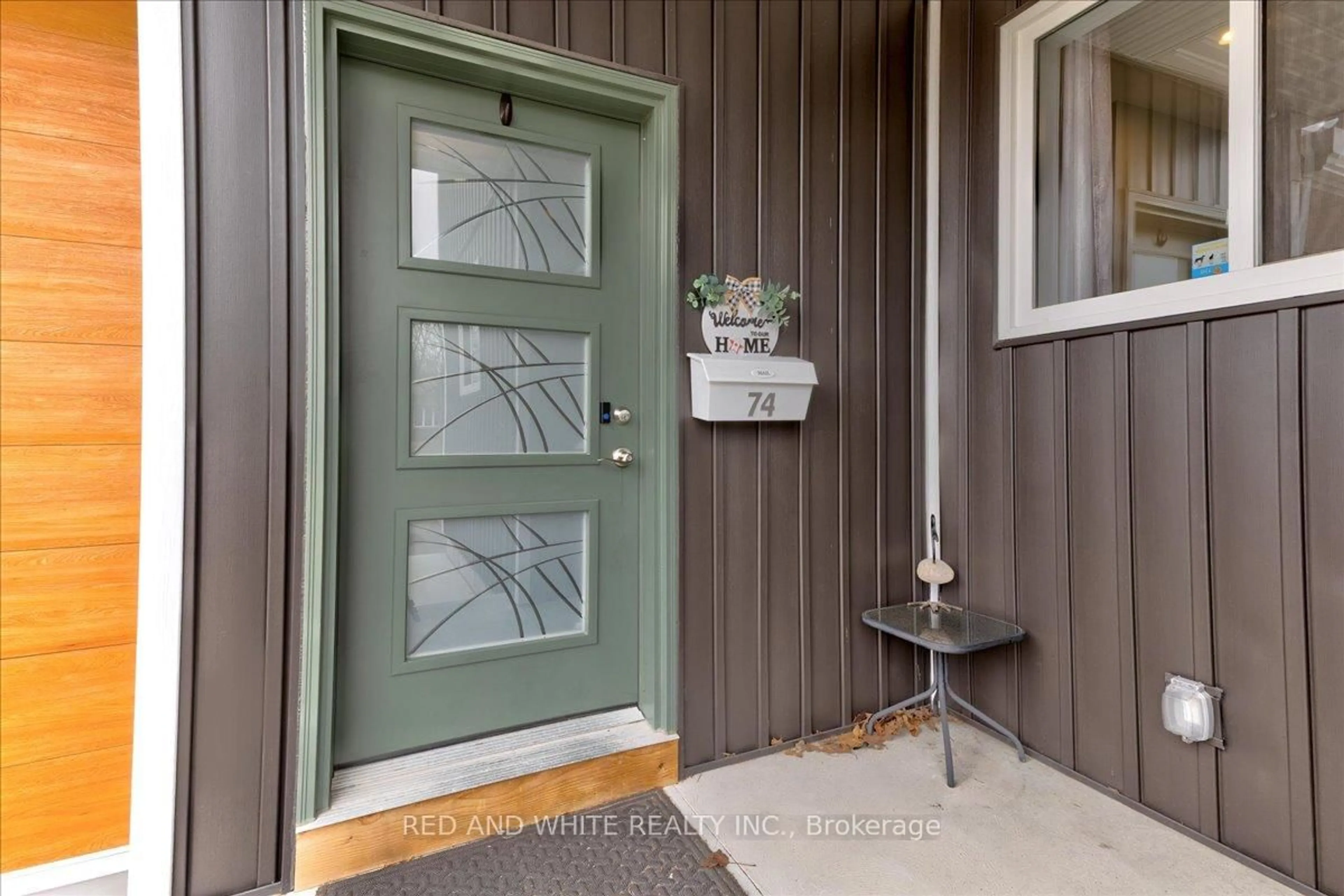 Indoor entryway for 74 Rouse Ave, Cambridge Ontario N1R 4M8