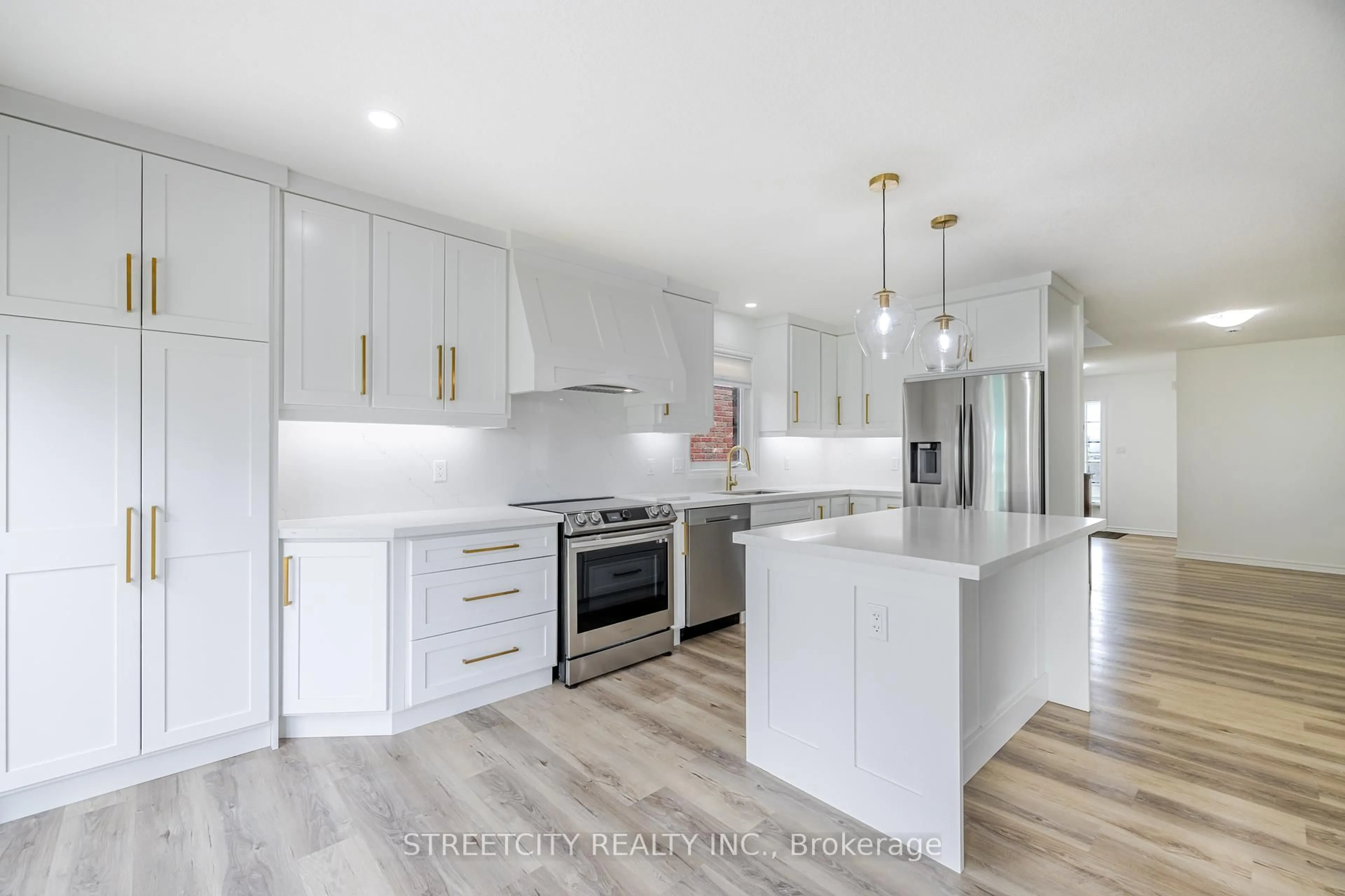 Open concept kitchen, unknown for 3325 Emilycarr Lane, London South Ontario N6L 0A3