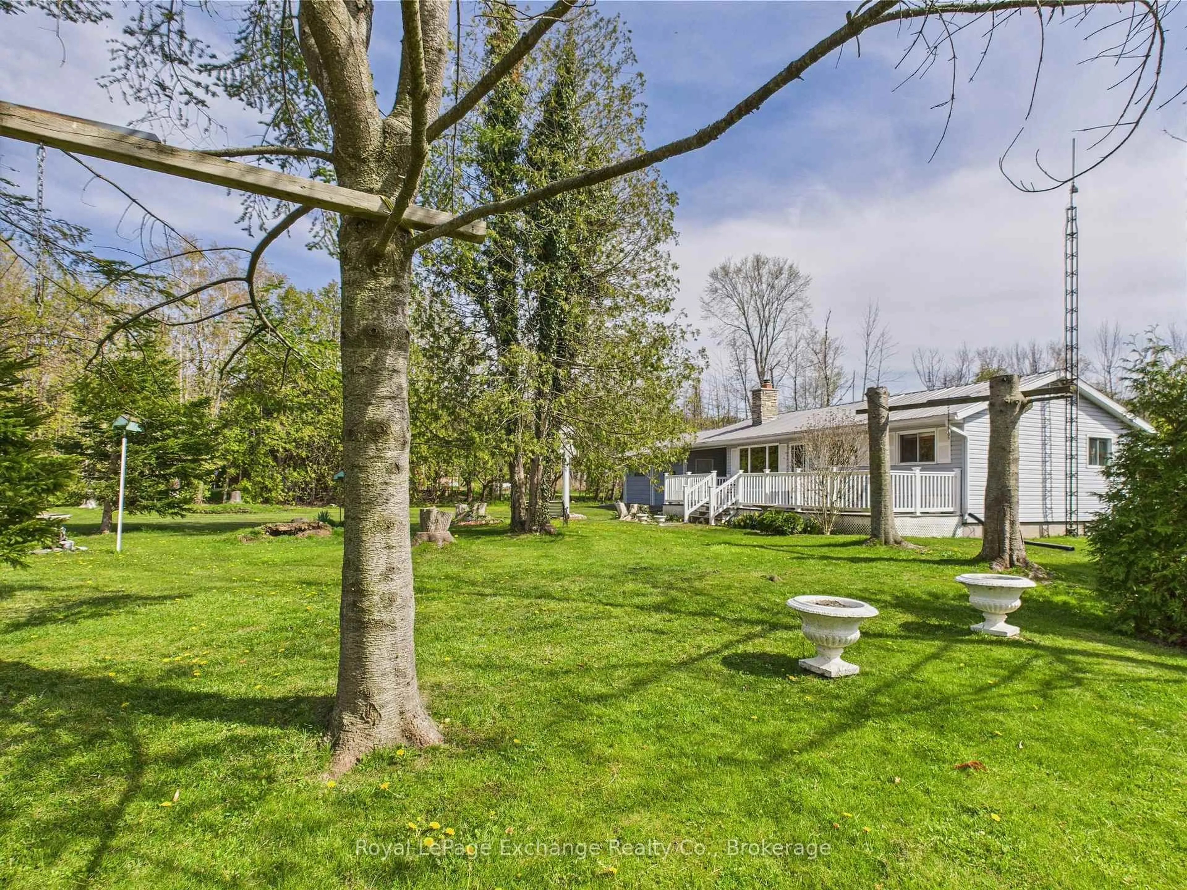 A pic from outside/outdoor area/front of a property/back of a property/a pic from drone, forest/trees view for 17 Linden Lane, Kincardine Ontario N2Z 2X6