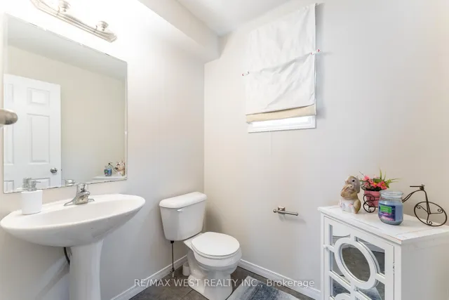 Additional property image - 272 Maitland St