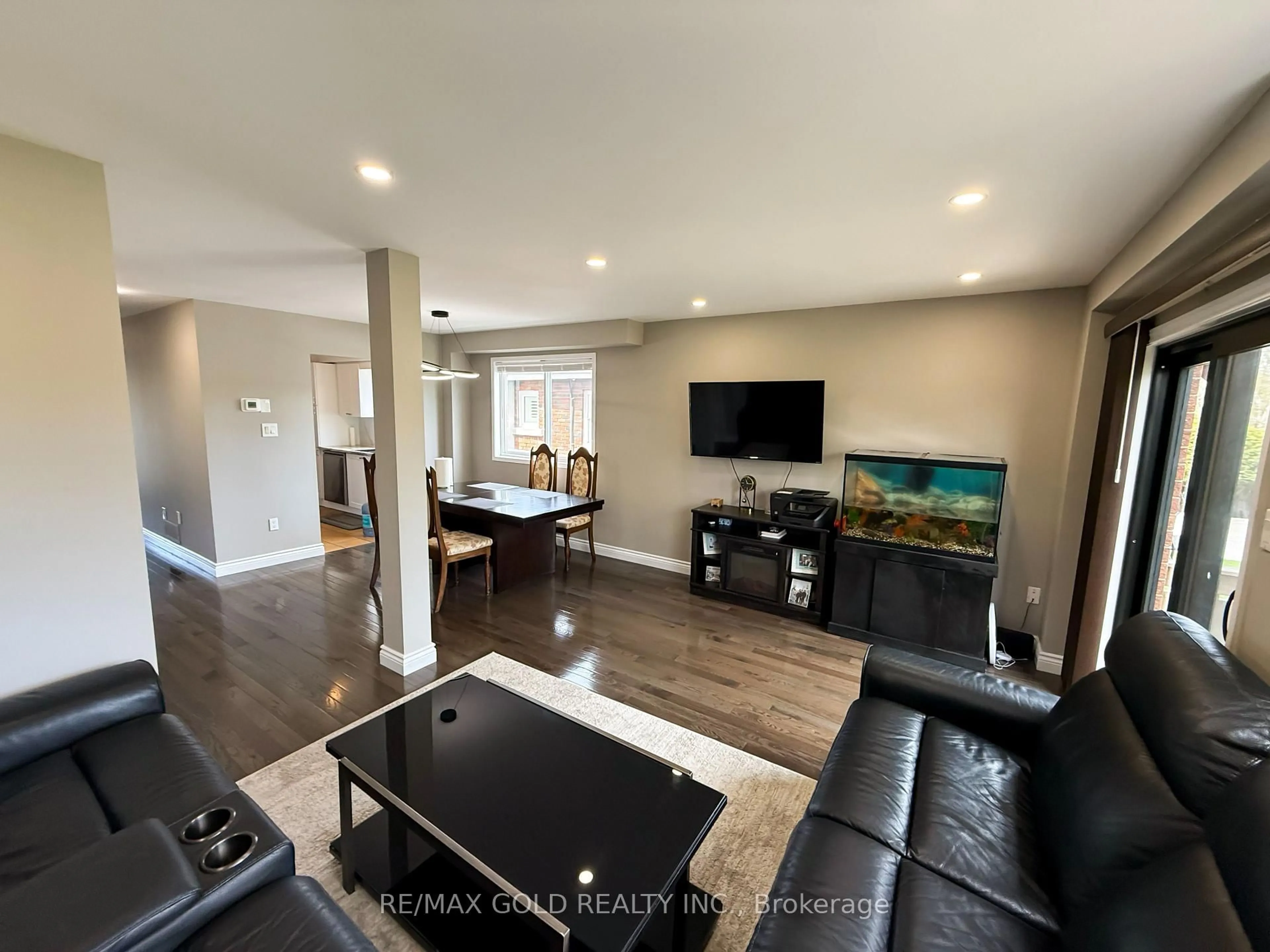 Unknown for 219 Stevenson St, Guelph Ontario N1E 5A9