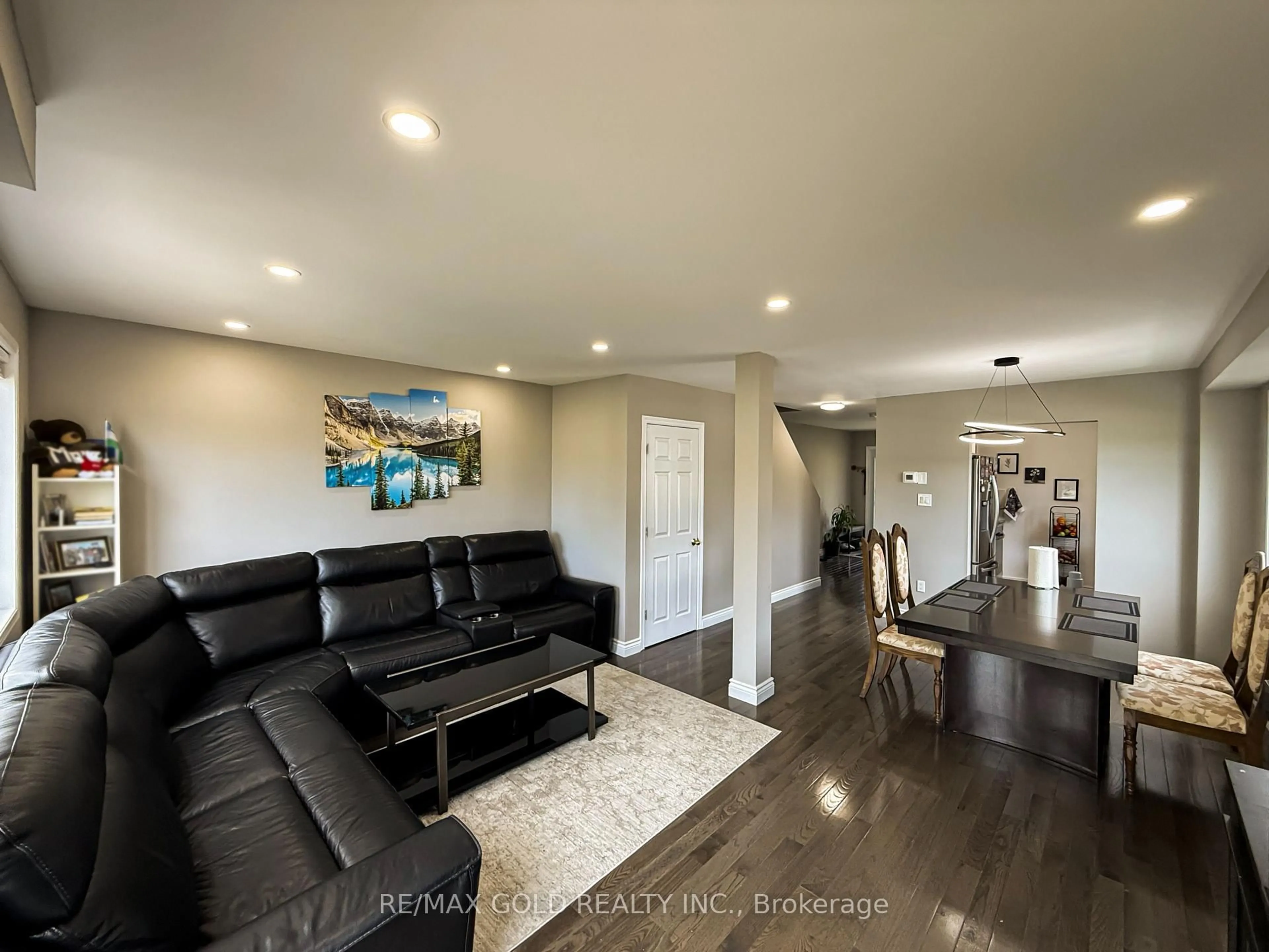 Living room with furniture, unknown for 219 Stevenson St, Guelph Ontario N1E 5A9