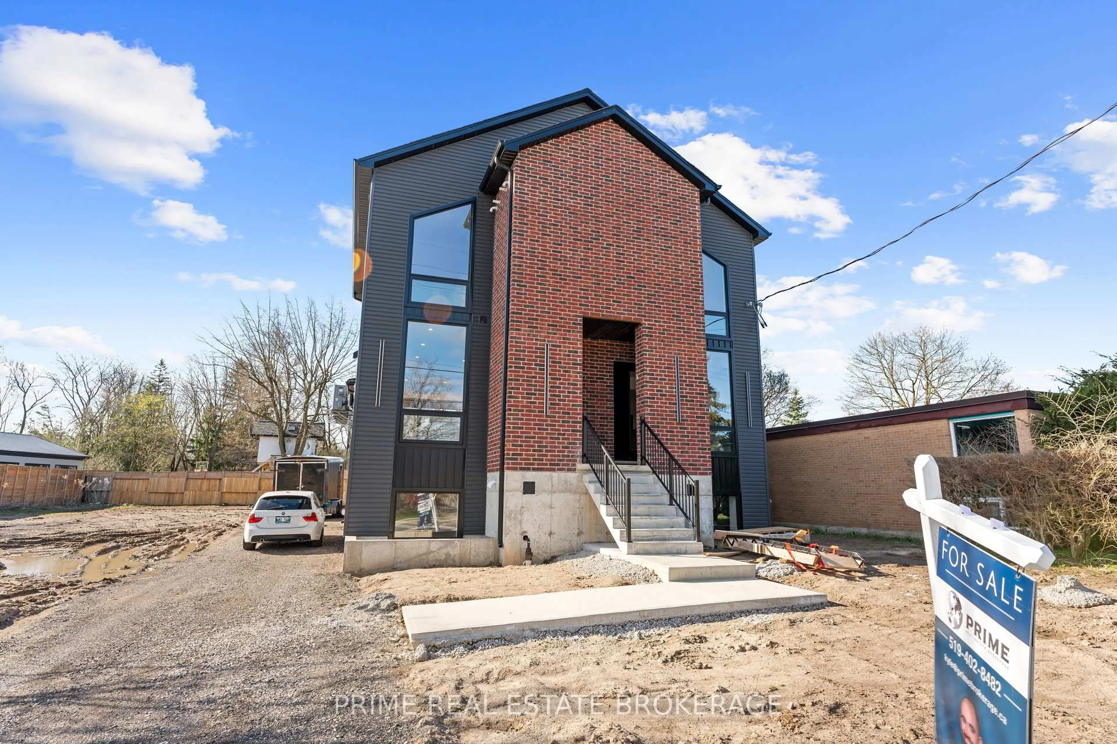 Home with brick exterior material, building for 417 Baseline Rd, London South Ontario N6C 2P5