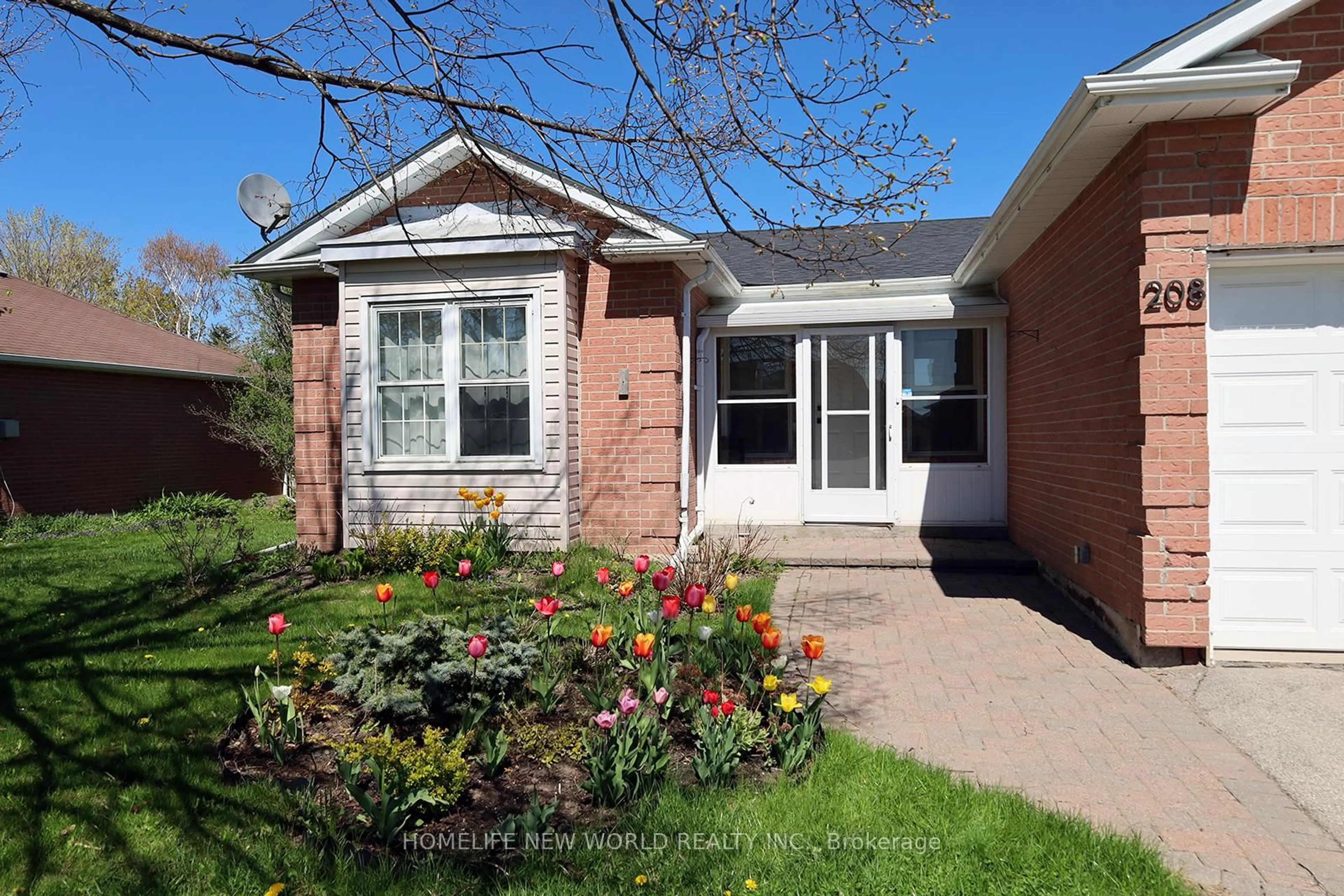 Home with brick exterior material, street for 208 Elgin St, Kawartha Lakes Ontario K9V 6B1
