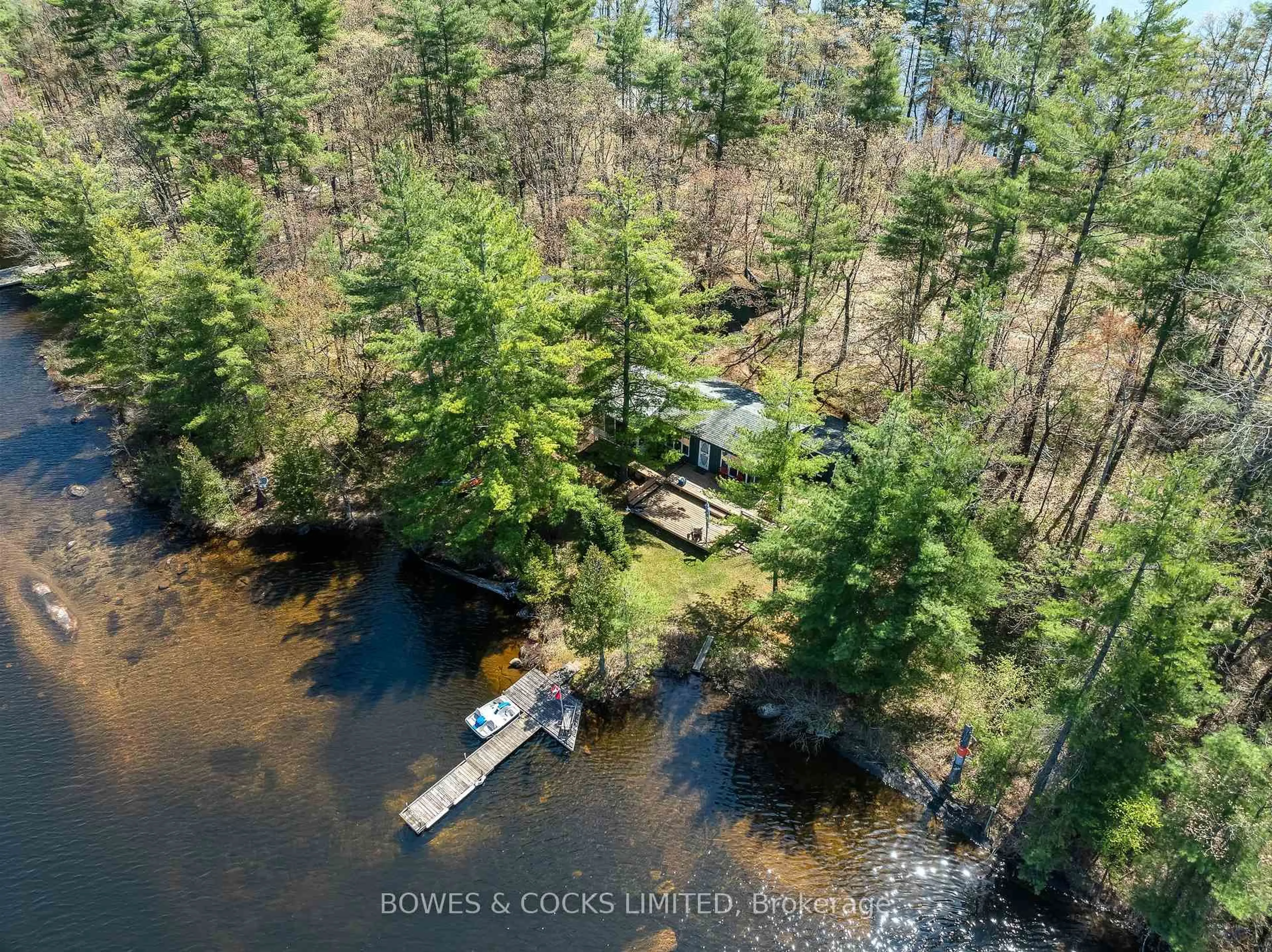 A pic from outside/outdoor area/front of a property/back of a property/a pic from drone, water/lake/river/ocean view for 417 Island 38 N/A, Havelock-Belmont-Methuen Ontario K0L 1Z0