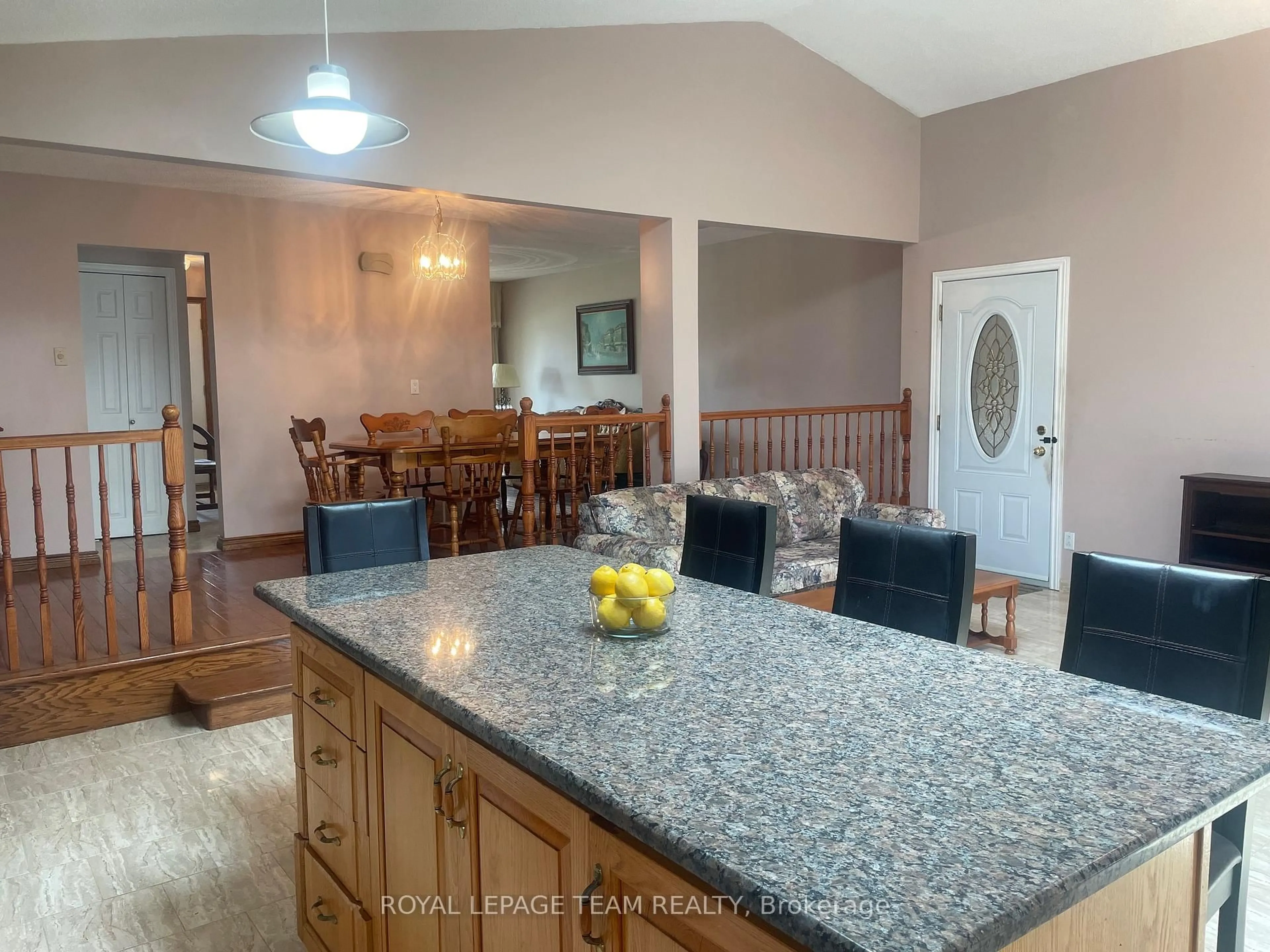 Open concept kitchen, ceramic/tile floor for 53 Viewmount Dr, Ottawa Ontario K2G 3C4