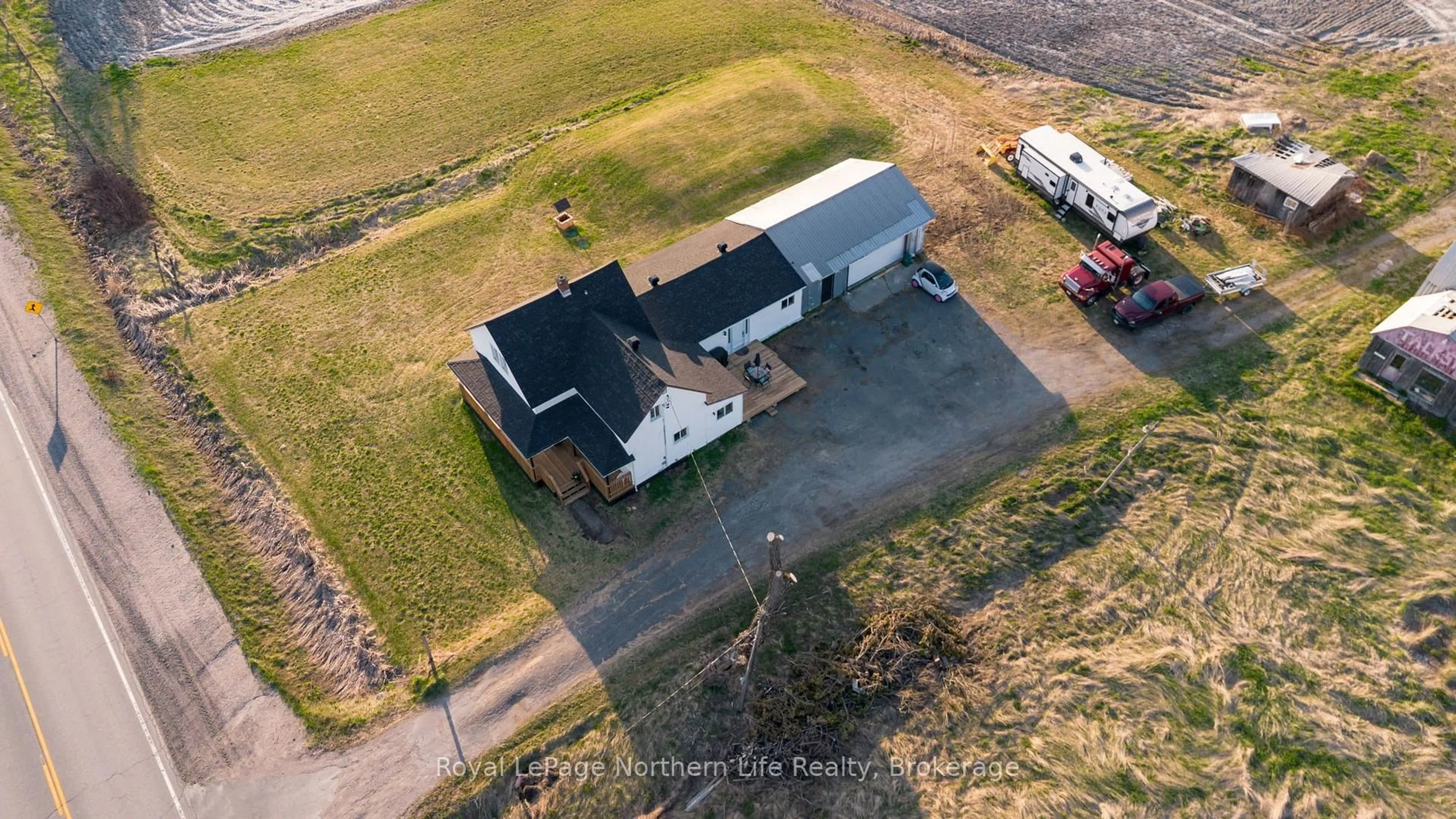 A pic from outside/outdoor area/front of a property/back of a property/a pic from drone, building for 10725 Highway 17 N/A, West Nipissing Ontario P0H 2M0