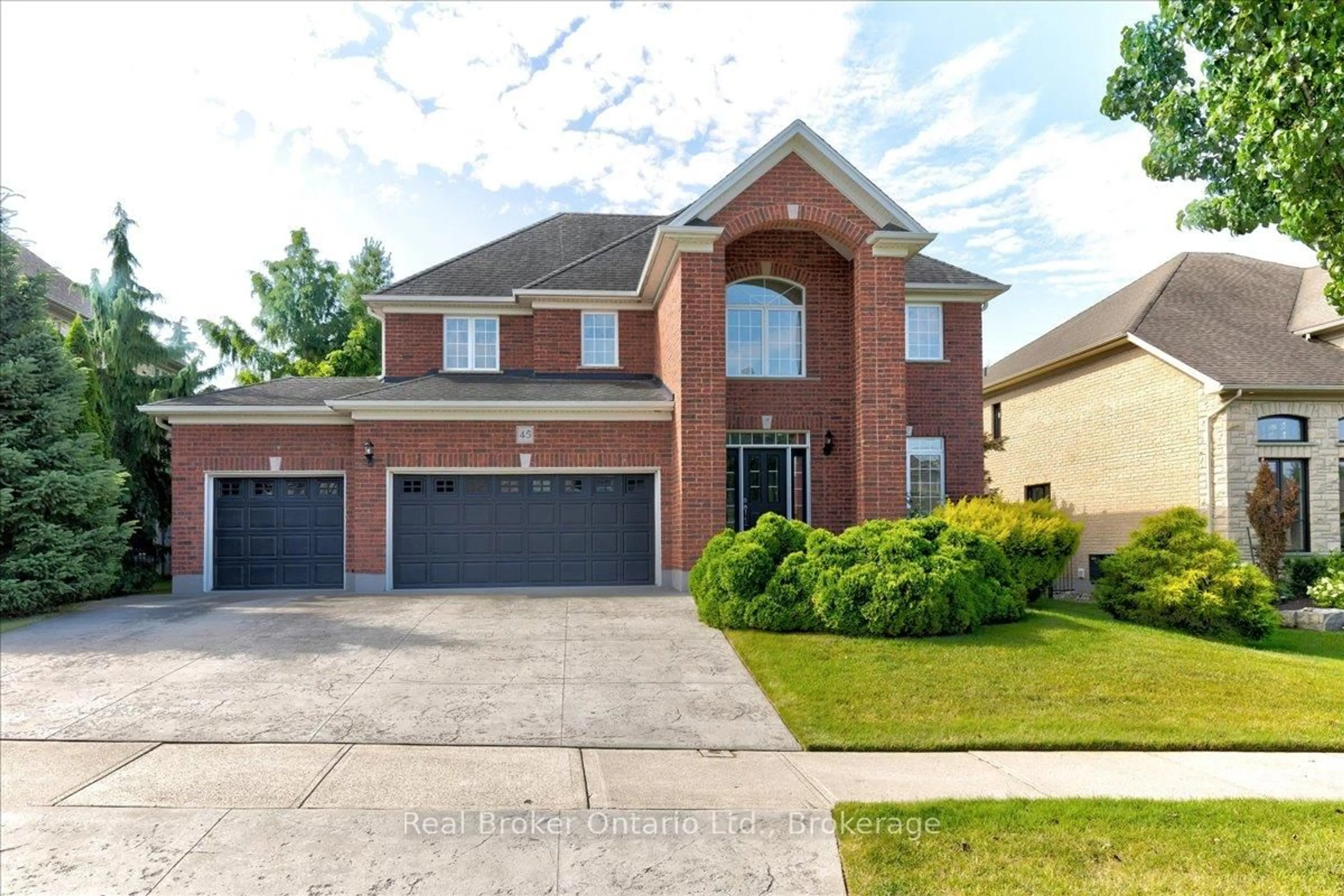 Home with brick exterior material, street for 45 Pioneer Tower Cres, Kitchener Ontario N2P 2L2