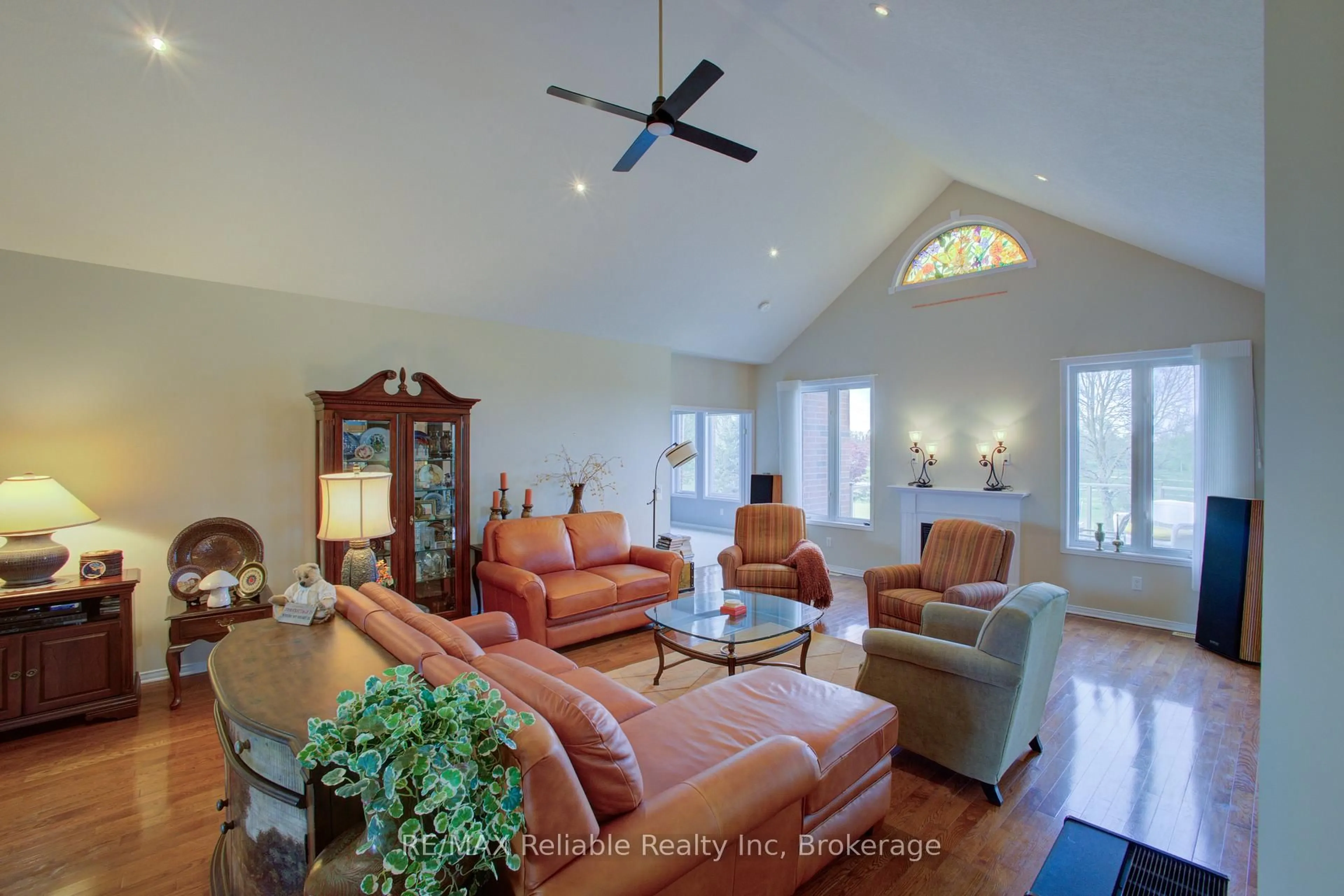 Living room with furniture, unknown for 16 Stornoway Cres, Huron East Ontario N0K 1W0
