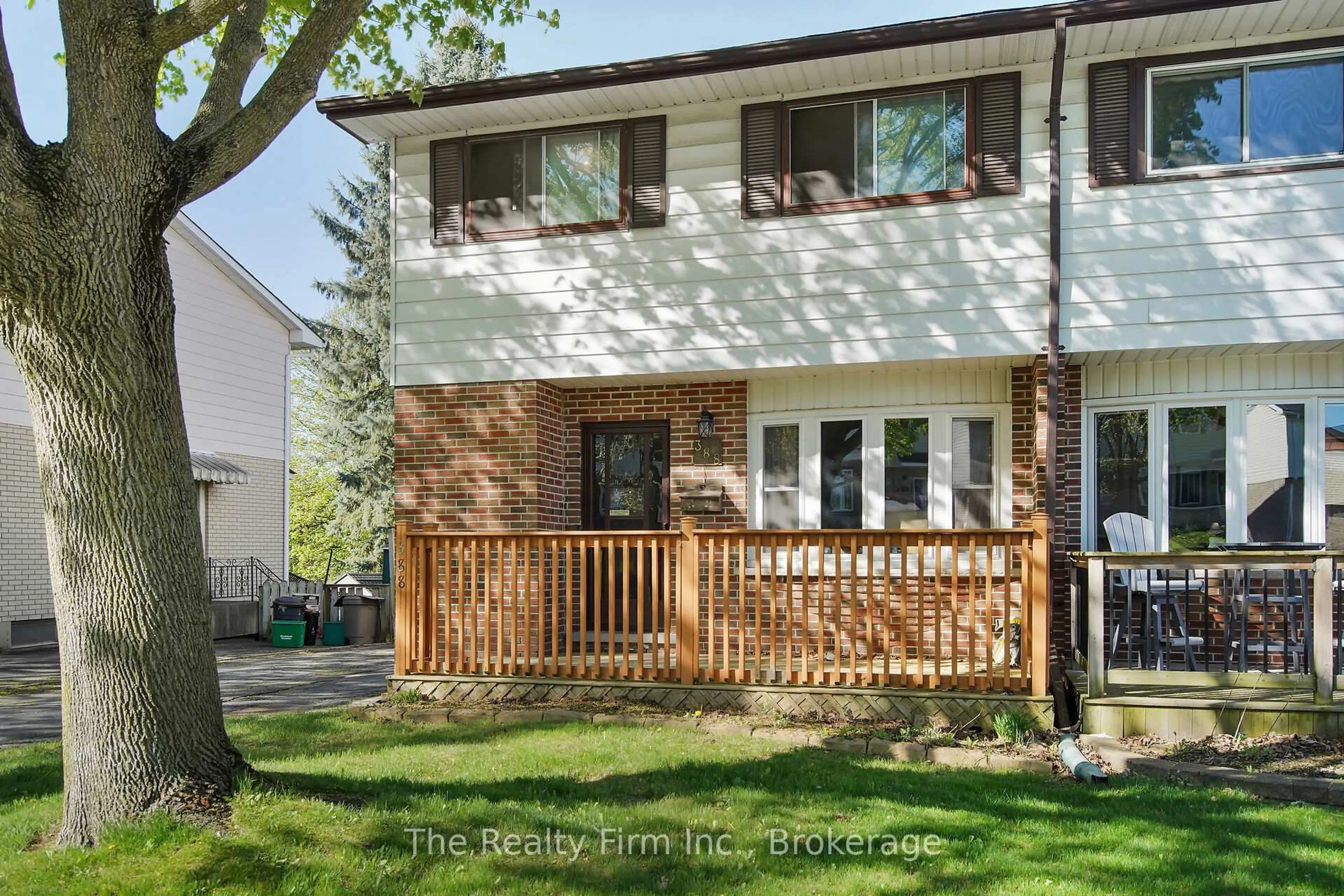 Unknown for 388 Odlum Dr, Woodstock Ontario N4S 3S2