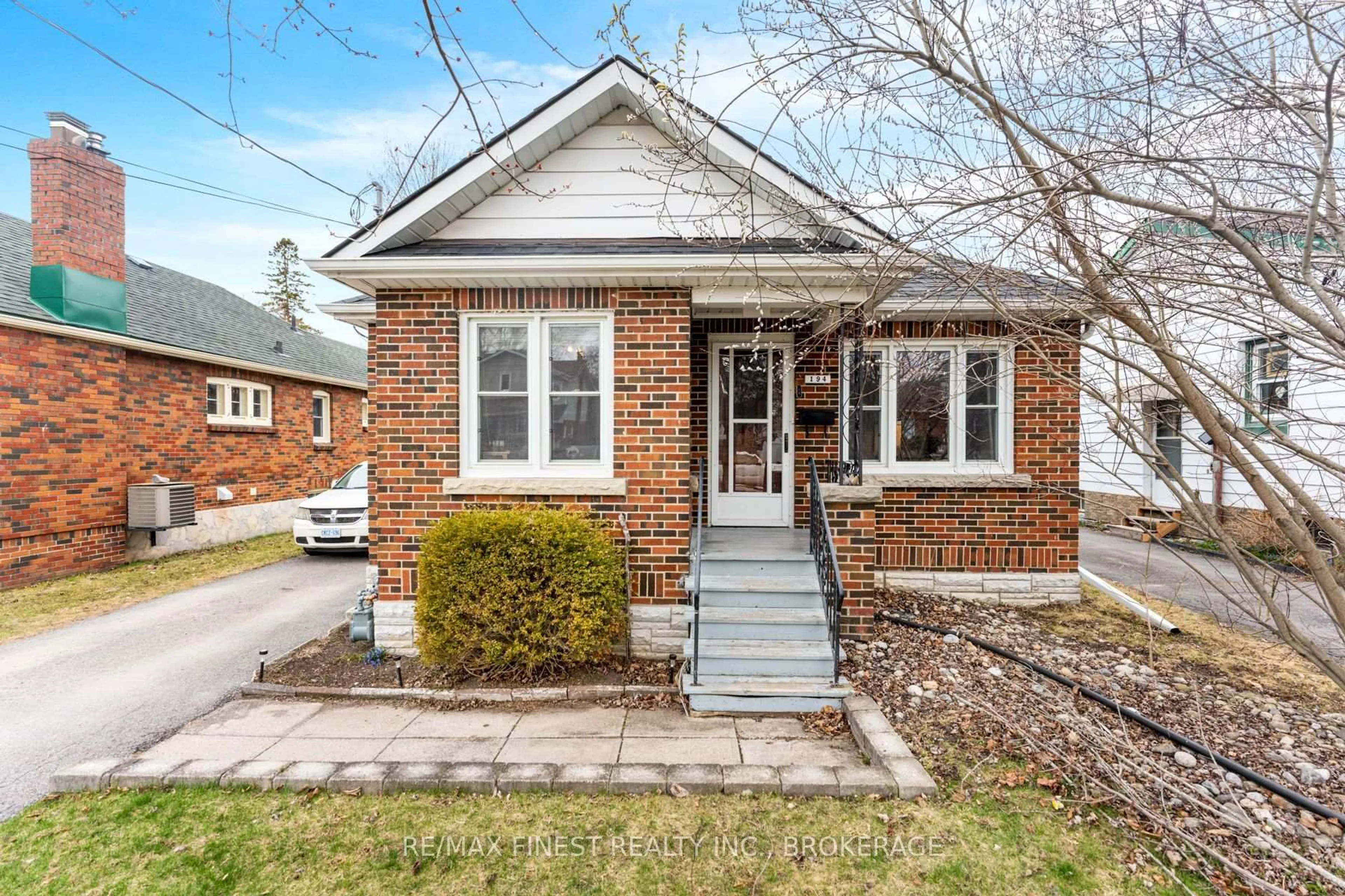 Home with brick exterior material, street for 194 Helen St, Kingston Ontario K7L 4P4