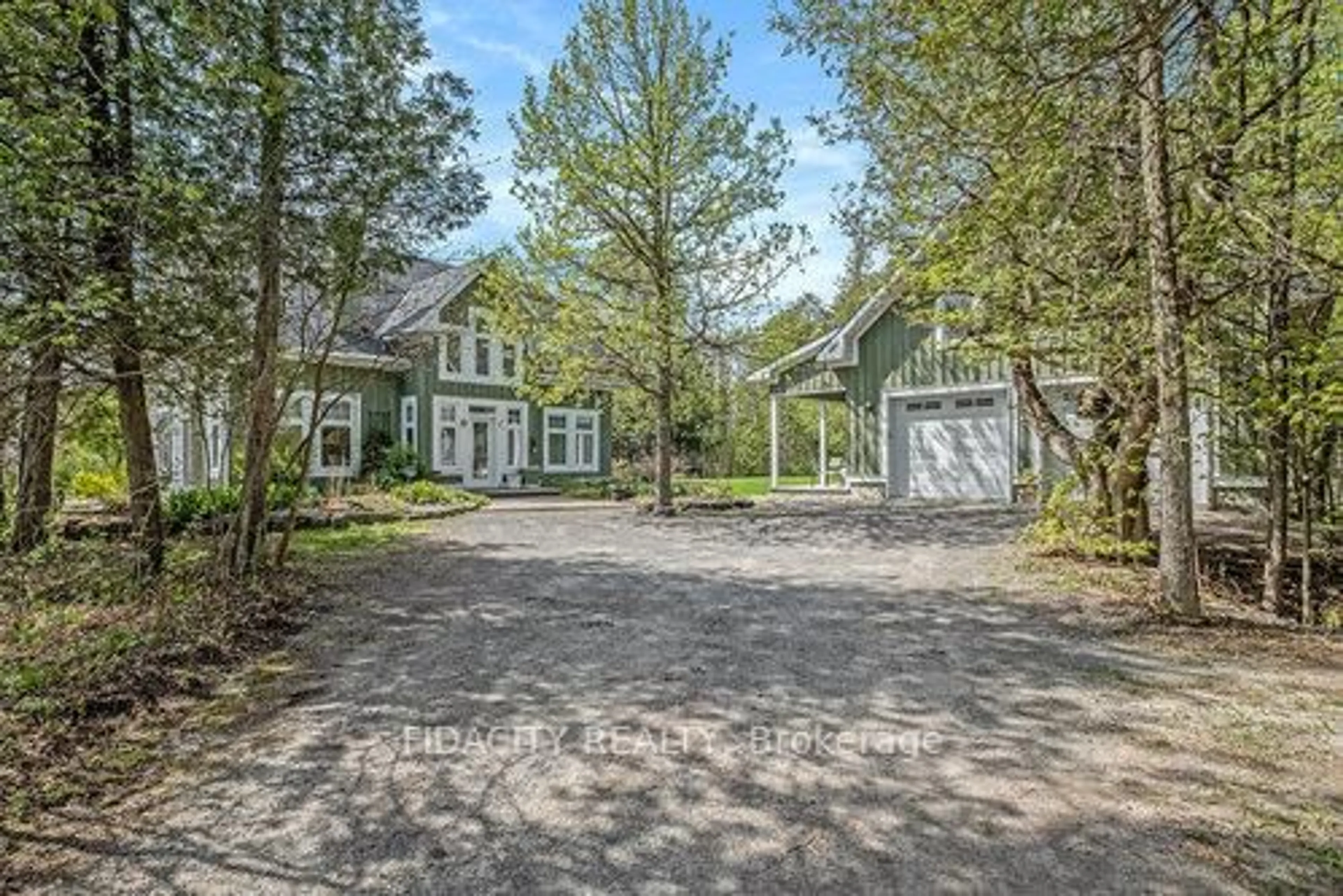 A pic from outside/outdoor area/front of a property/back of a property/a pic from drone, street for 3675 Vaughan Side Rd, Carp Ontario K0A 1L0