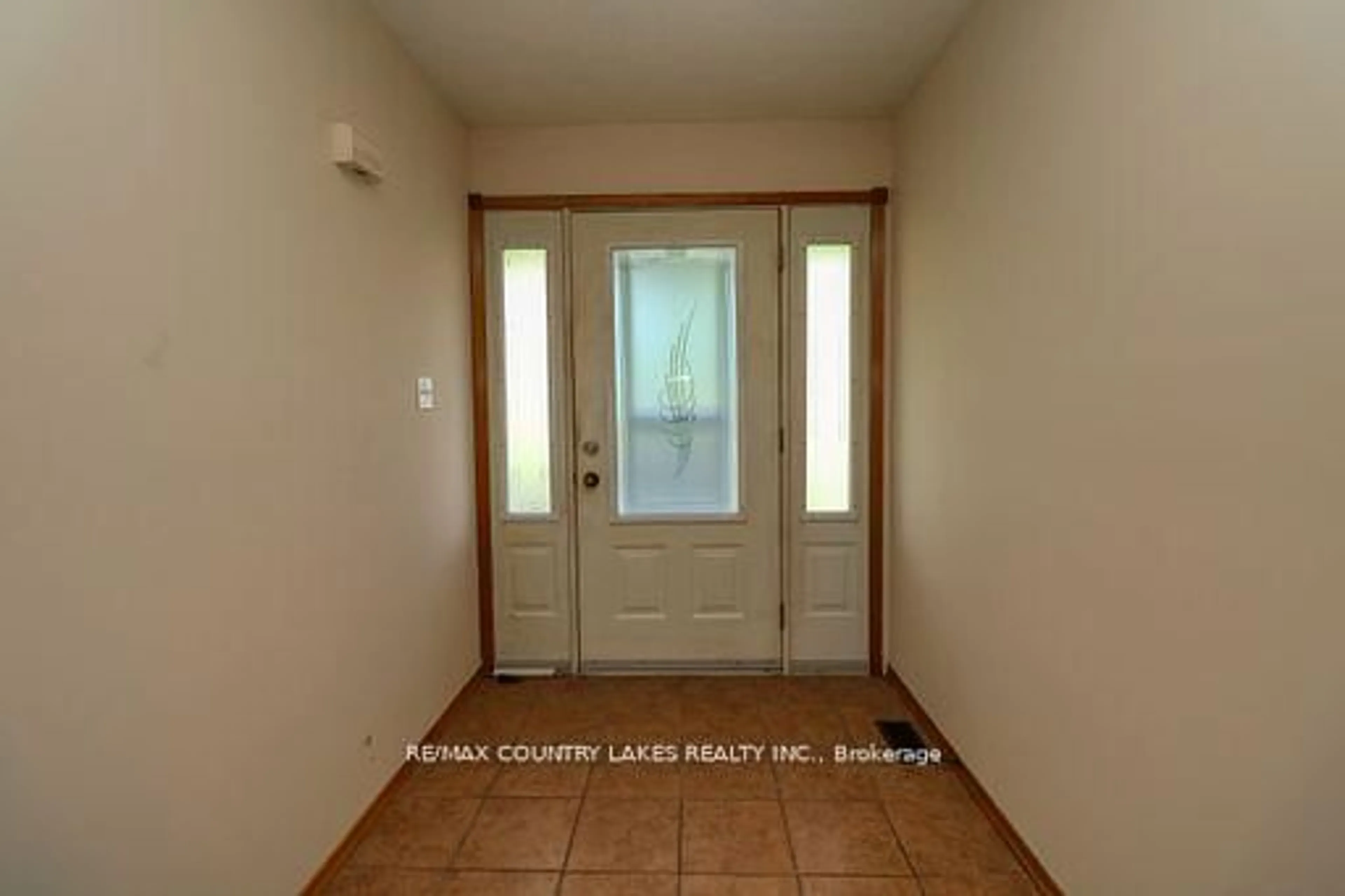 Unknown for 586 Rohallion Rd, Kawartha Lakes Ontario L0K 1B0