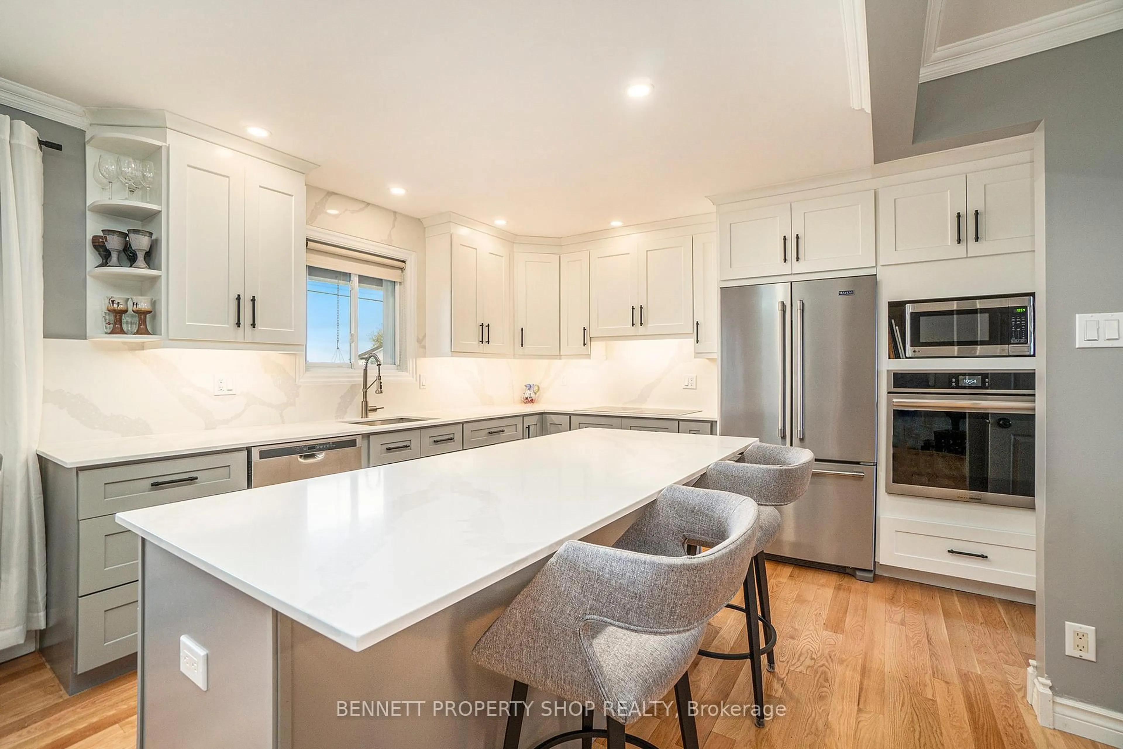 Contemporary kitchen, ceramic/tile floor for 39 Front St, North Glengarry Ontario K0C 1A0