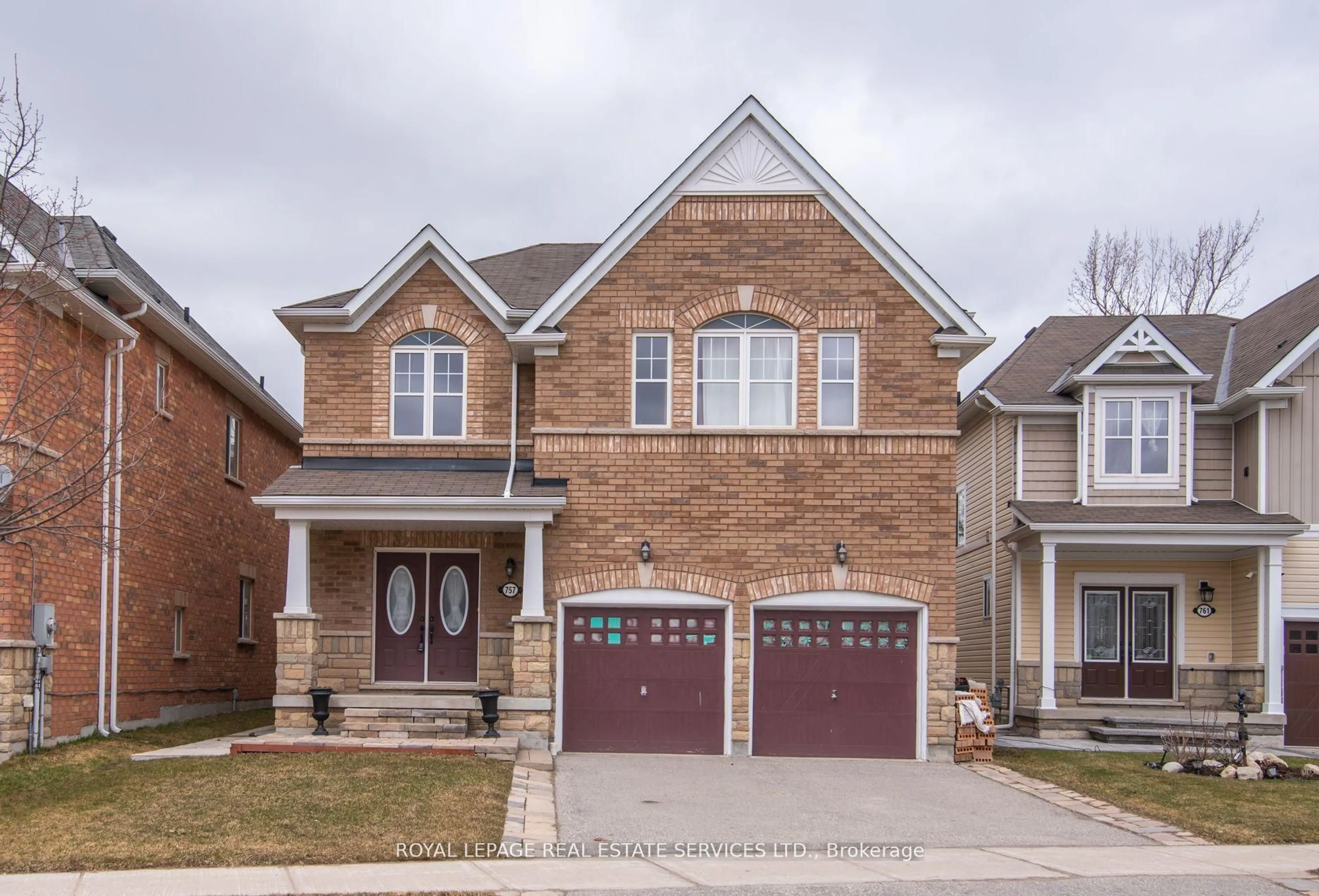 Home with brick exterior material, street for 757 Halbert Dr, Shelburne Ontario L0N 1S2