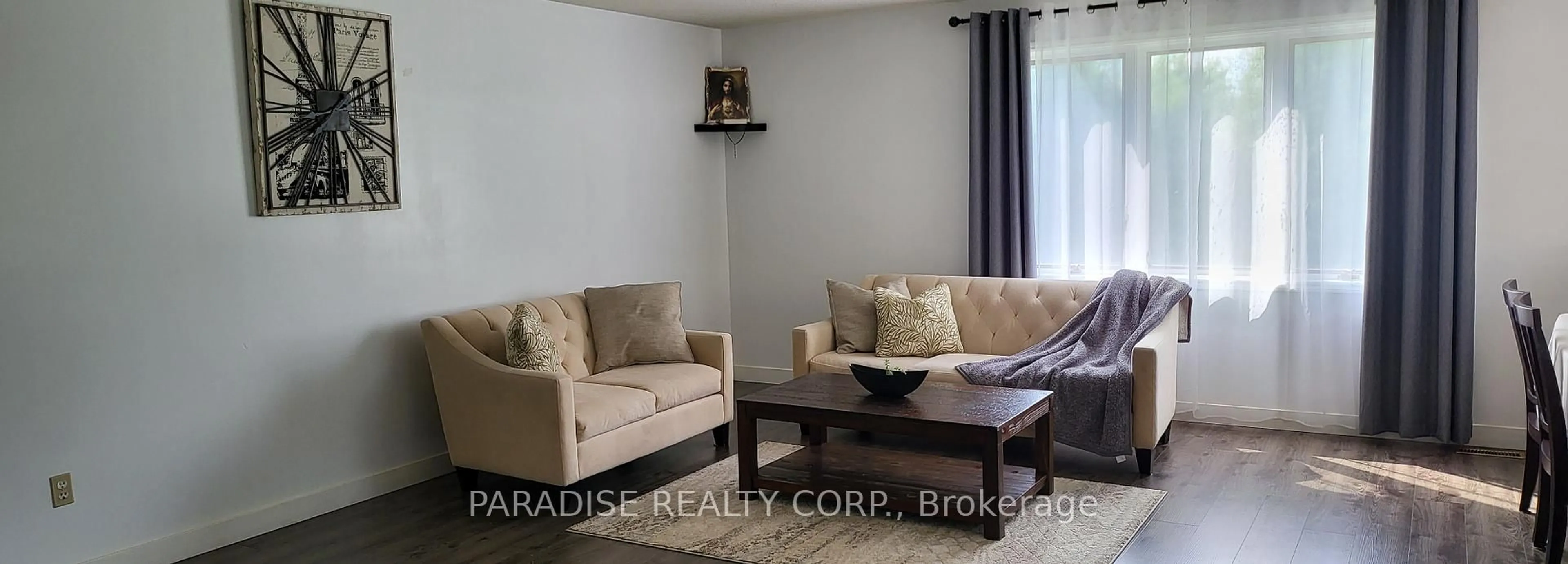 Living room with furniture, unknown for 82 Brisbin St, London East Ontario N5Z 2L8