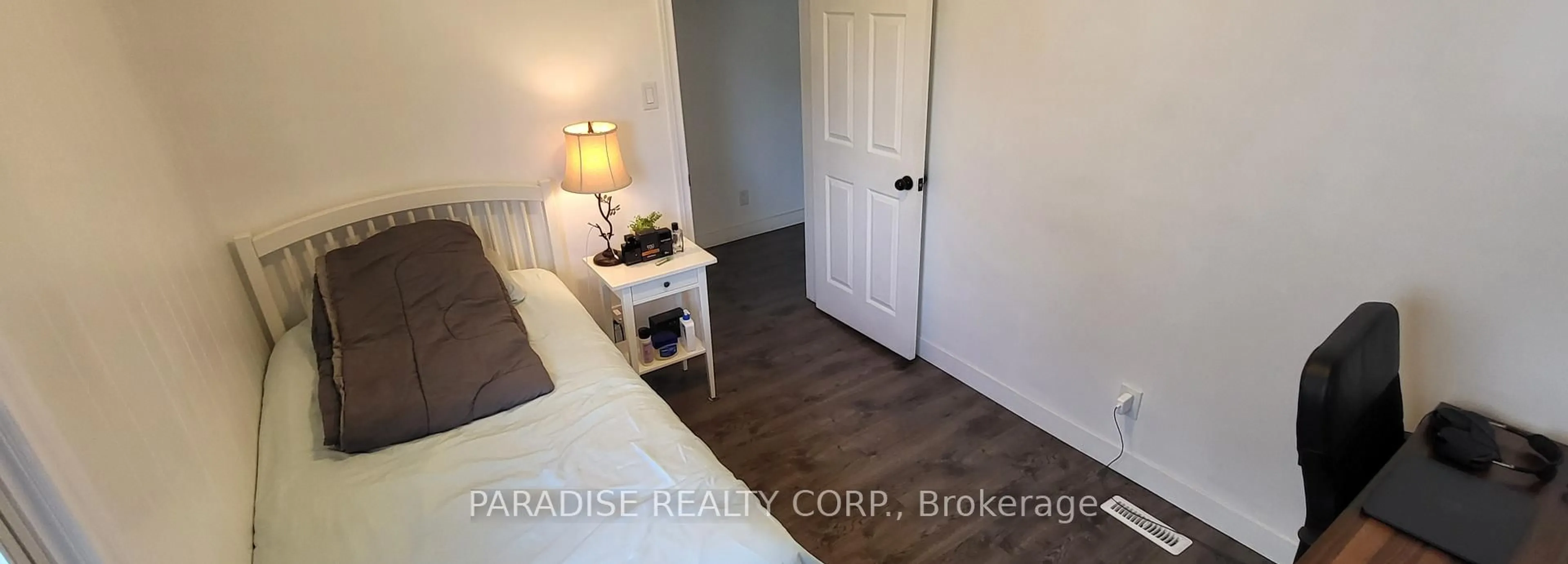 A pic of a room for 82 Brisbin St, London East Ontario N5Z 2L8