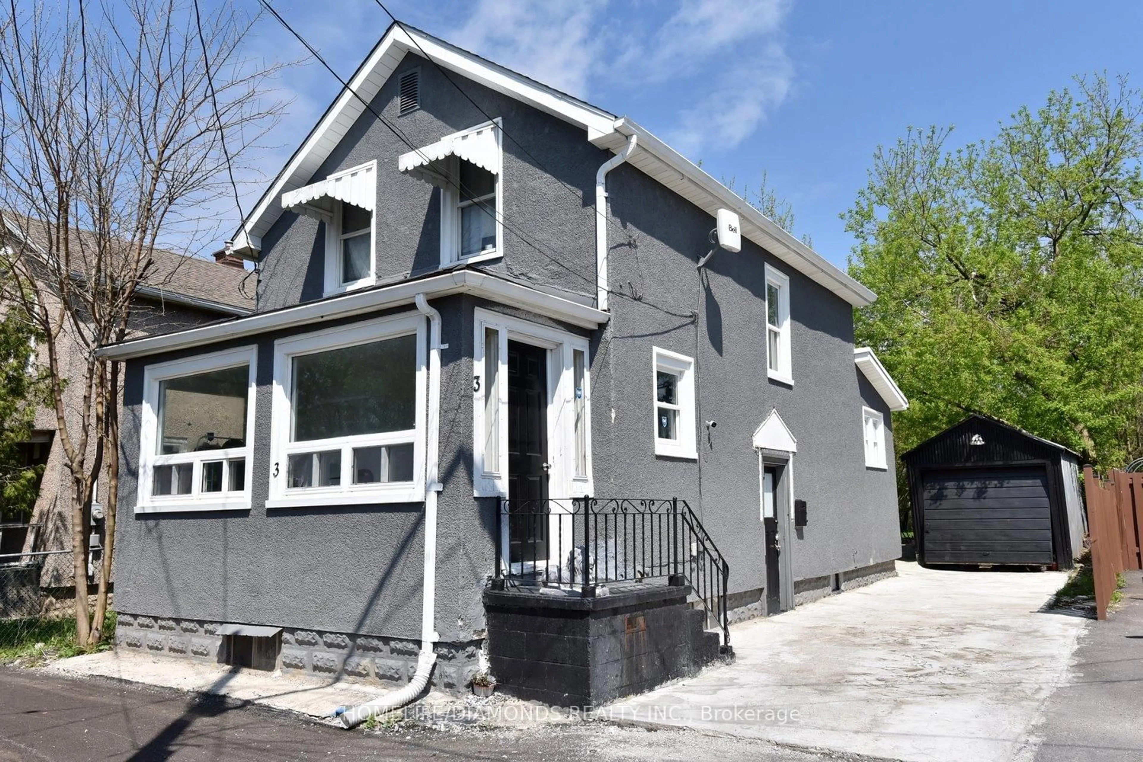 Unknown for 3 Rices Lane, Welland Ontario L3B 3L7