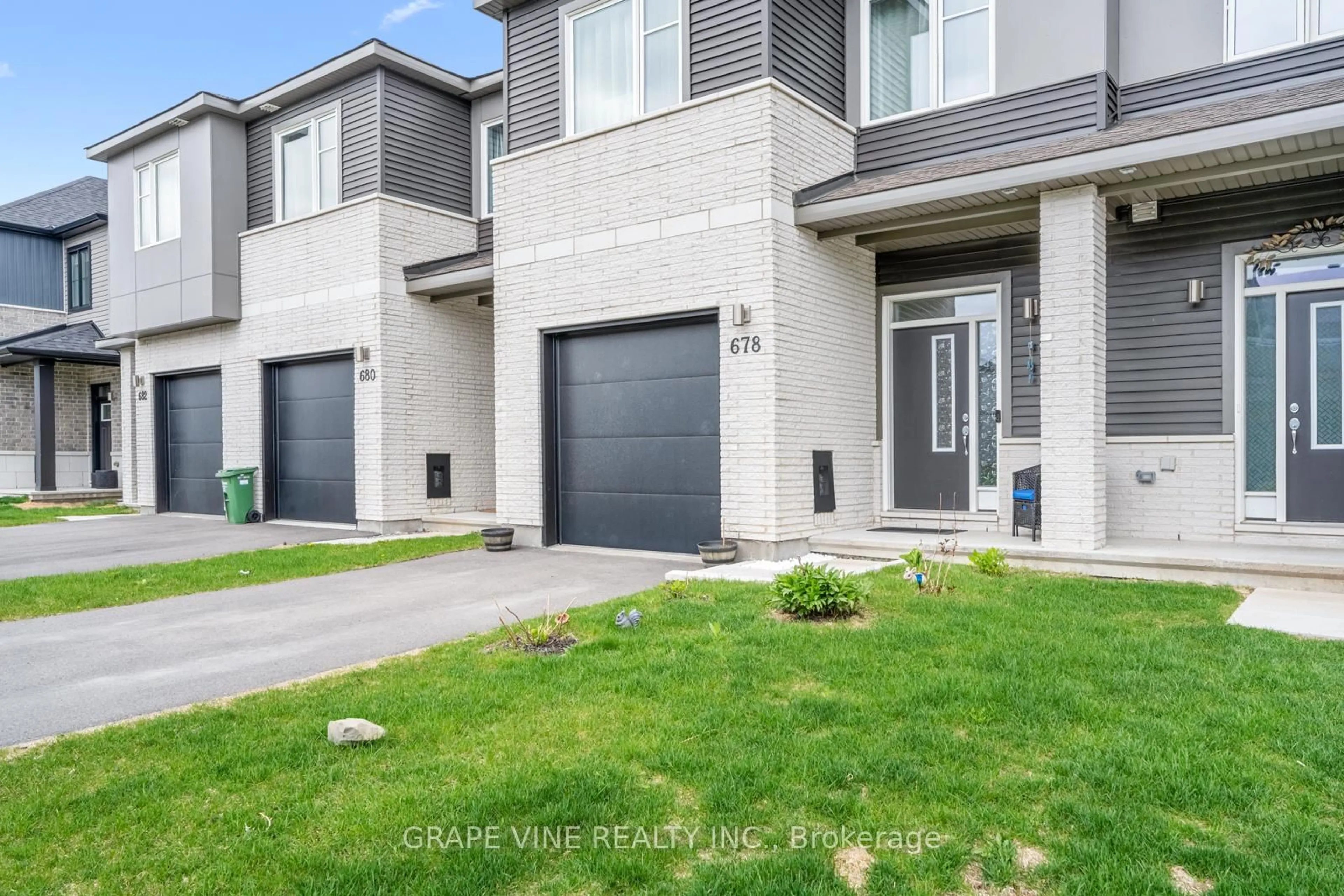 Home with brick exterior material, street for 678 Taliesin Cres, Ottawa Ontario K2S 2W5