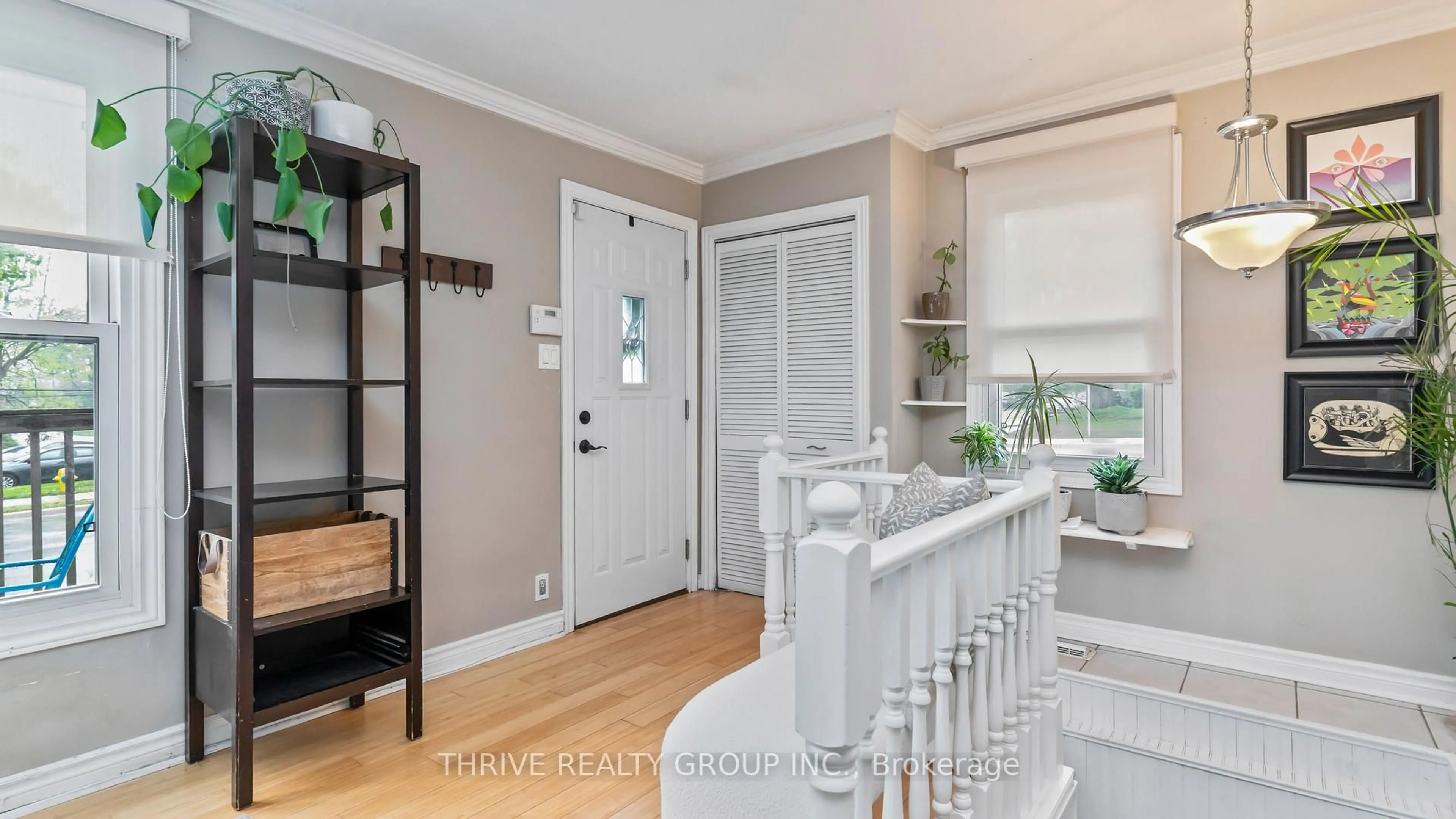 Indoor entryway for 67 Emery St, London South Ontario N6J 1R9